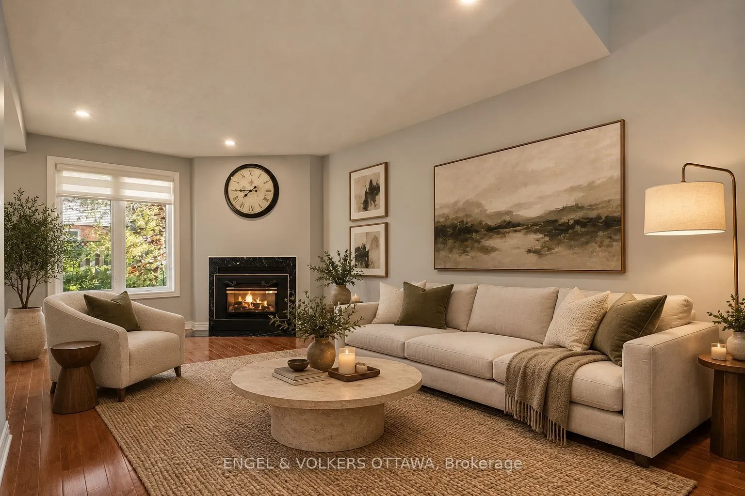 29 Woodbury Crescent