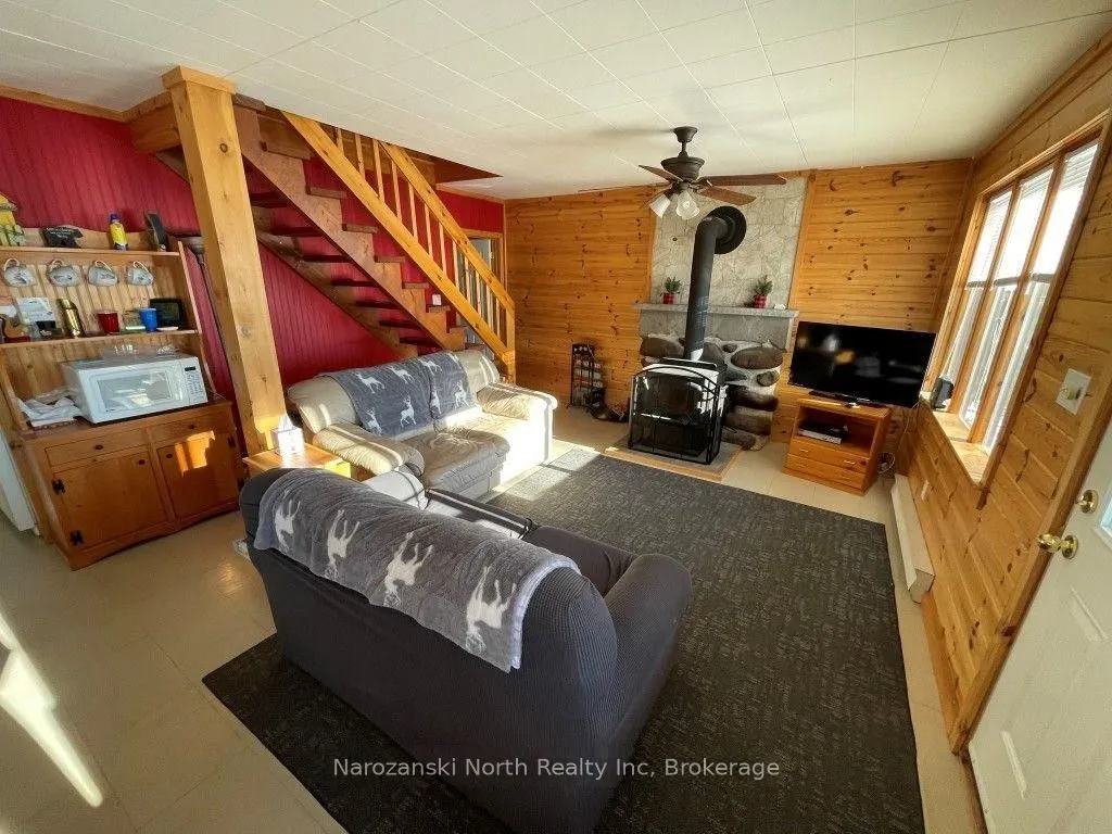 151 B Avenue Du Lac Avenue