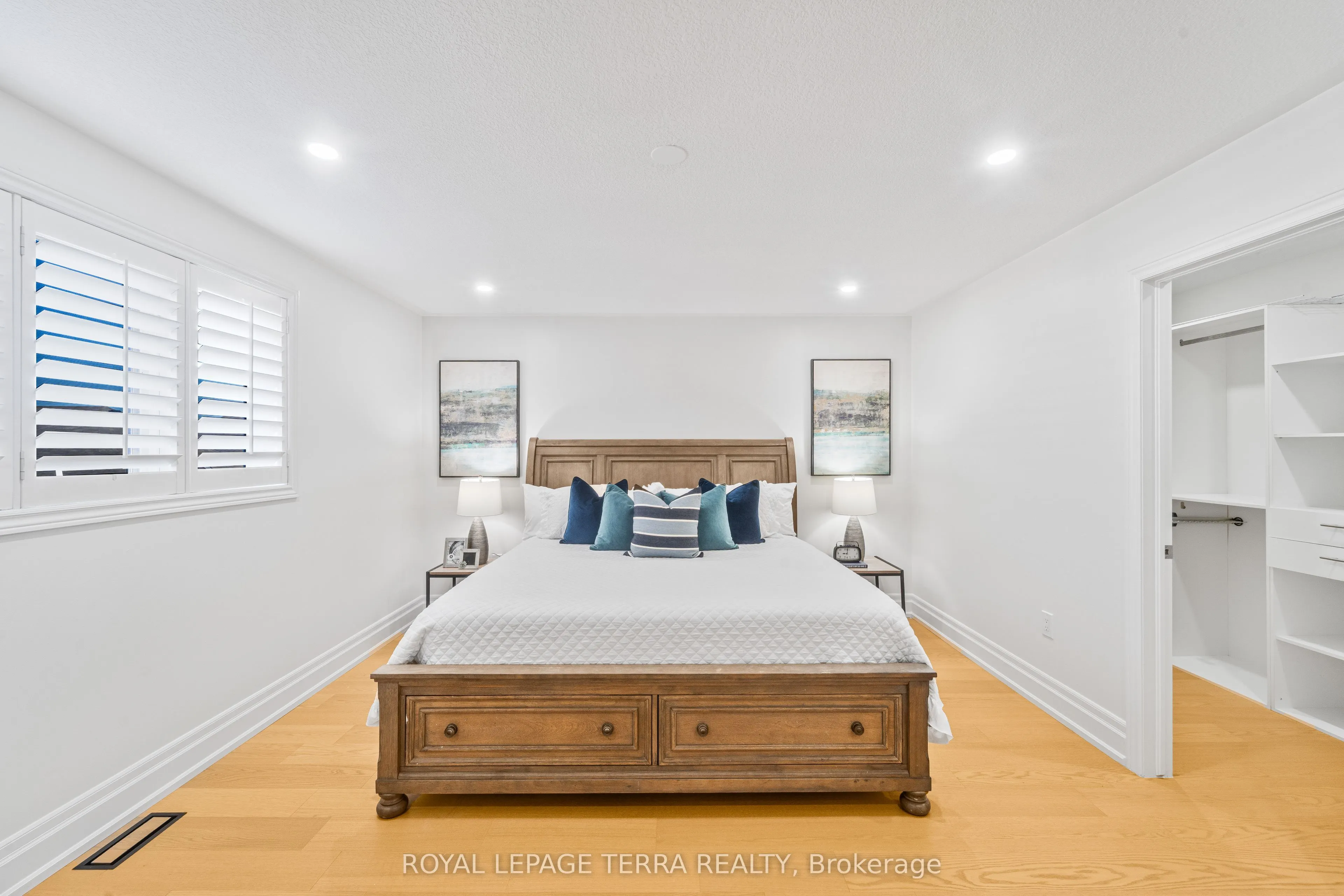 35 Whistler Street