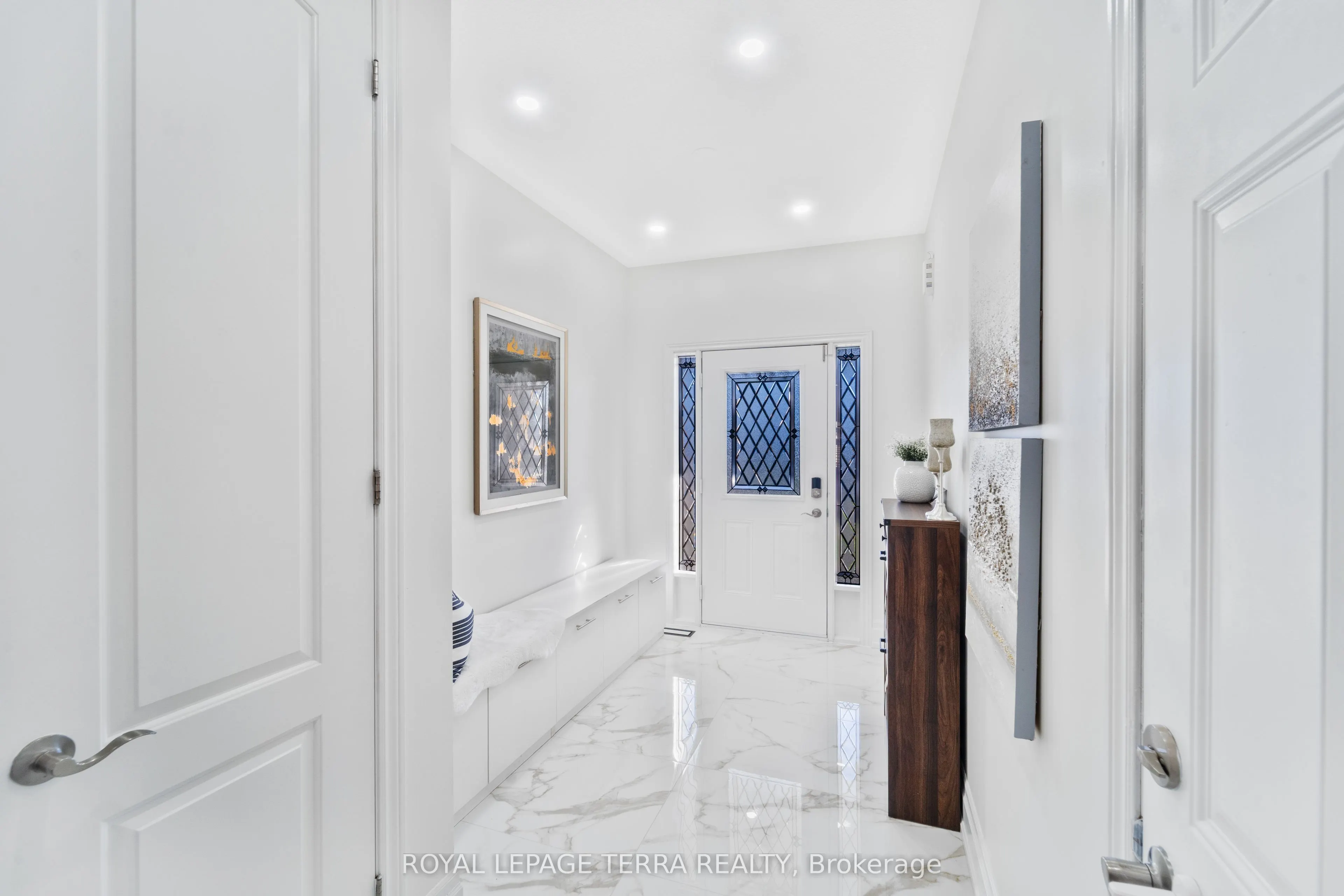 35 Whistler Street