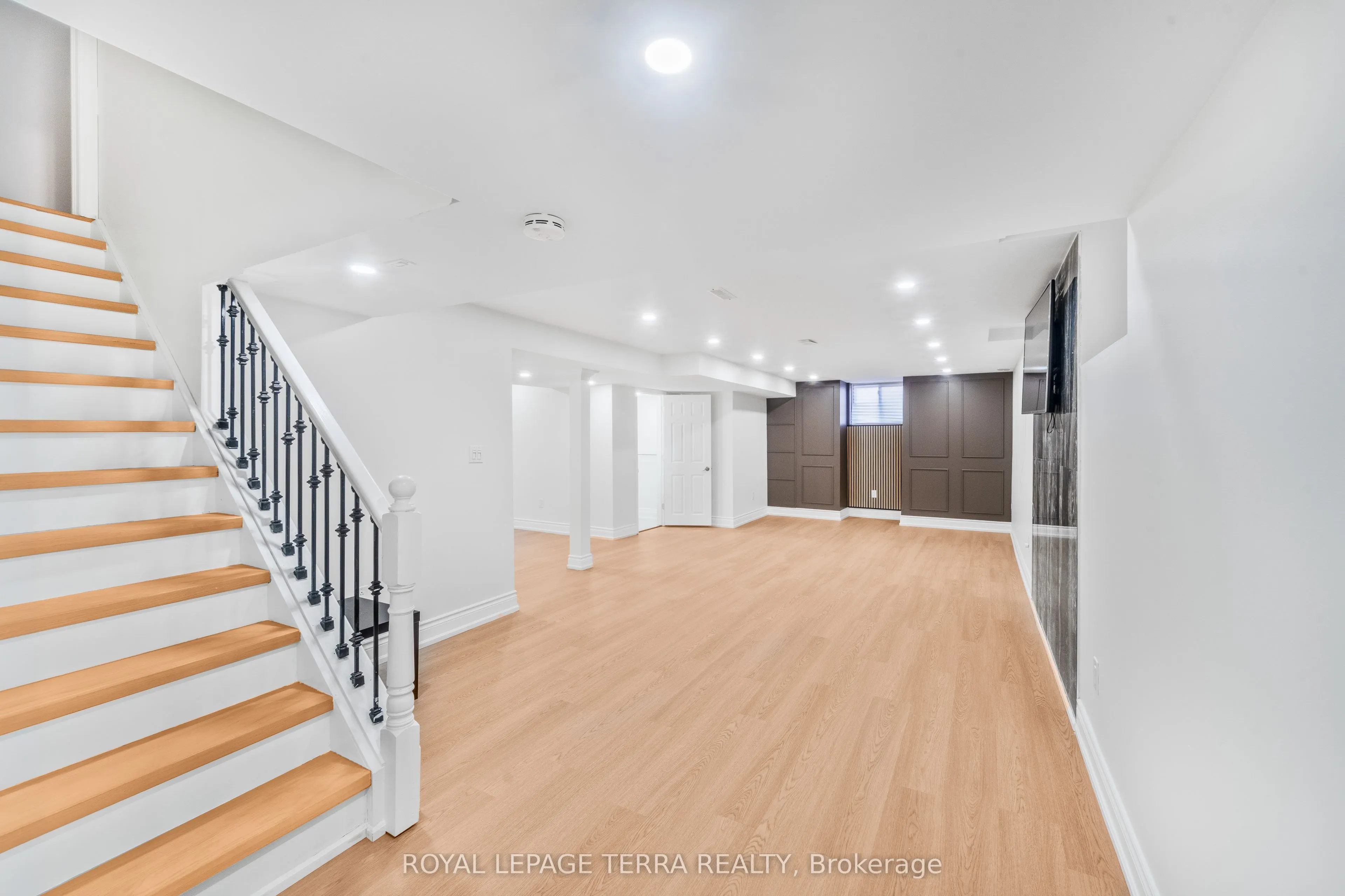35 Whistler Street