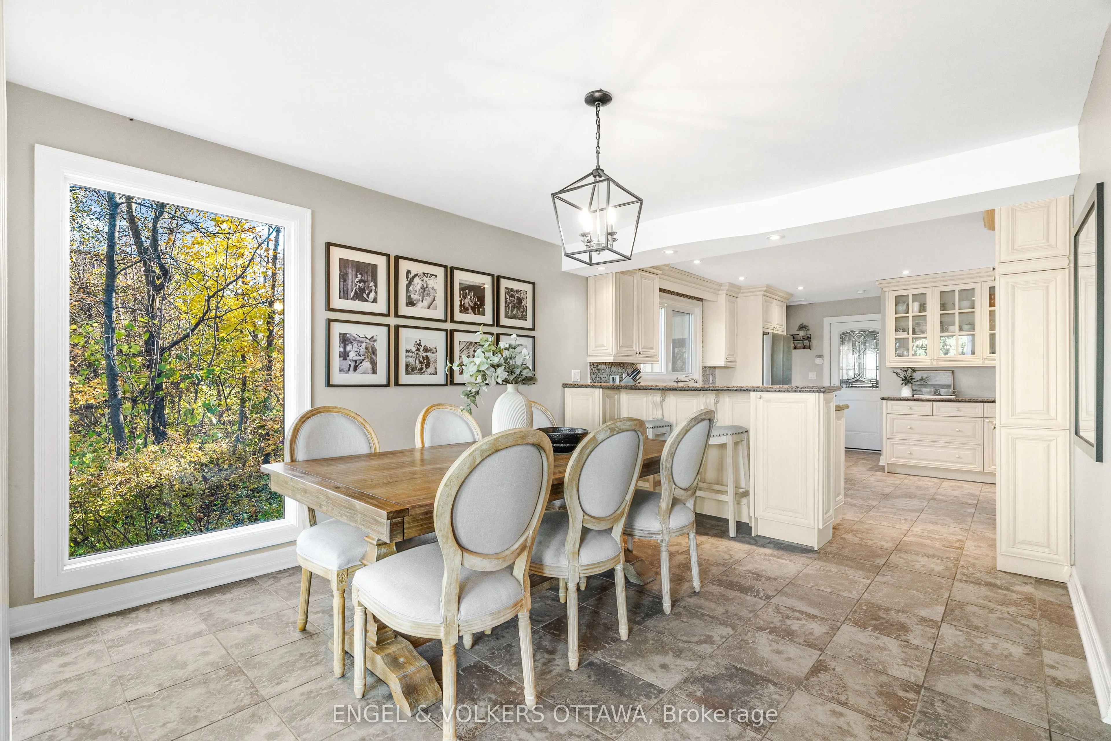 1073 Island View Drive