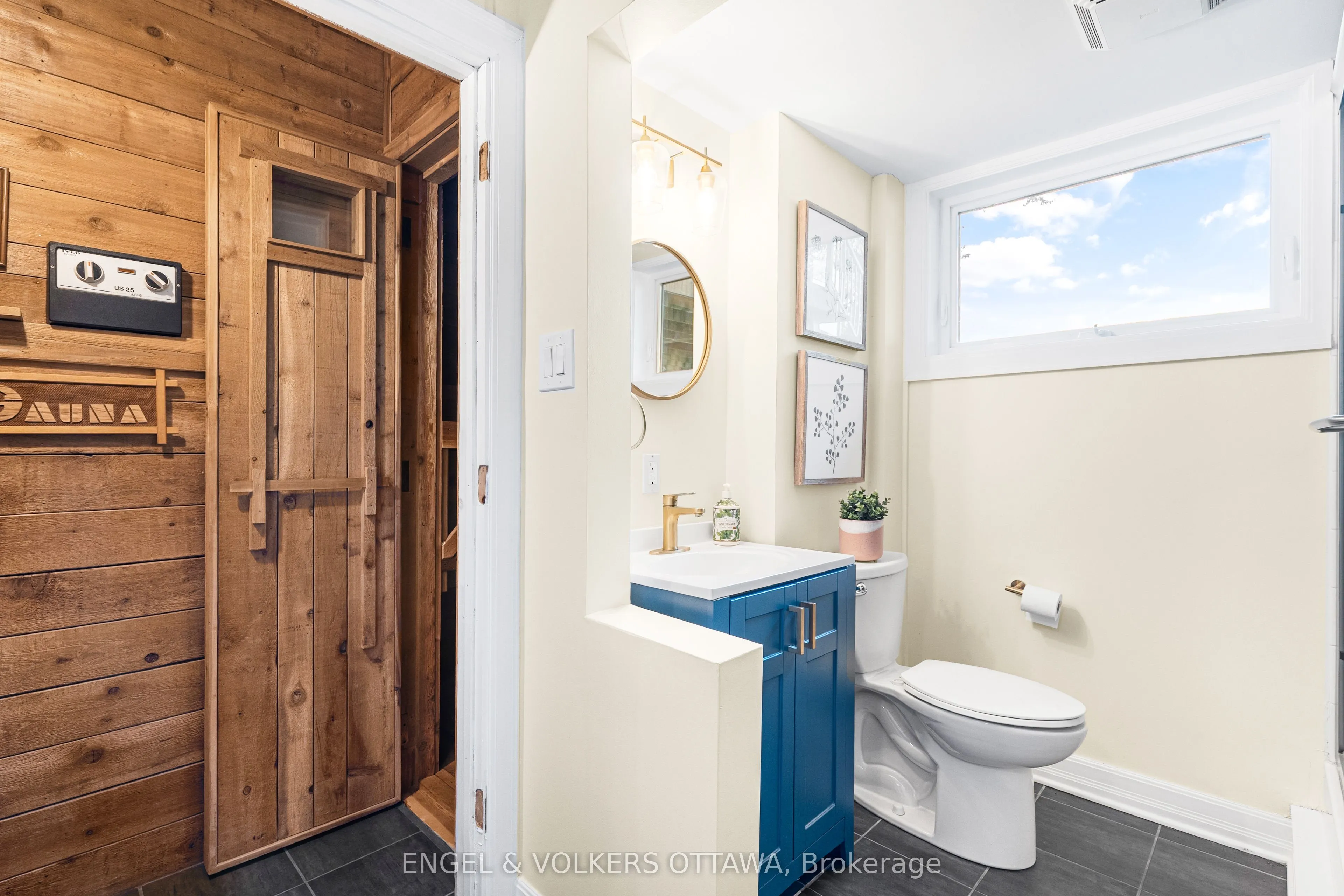 1073 Island View Drive