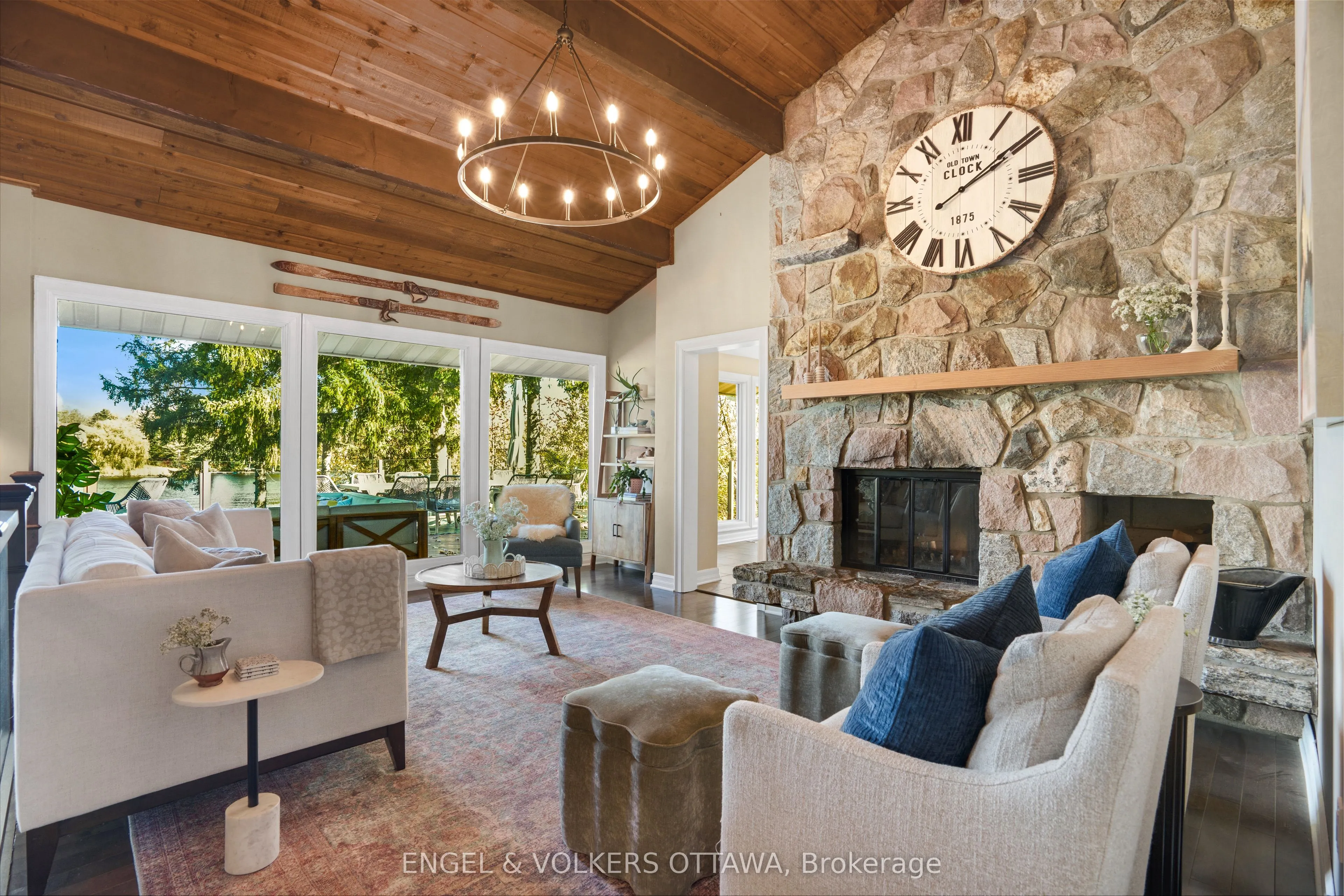 1073 Island View Drive
