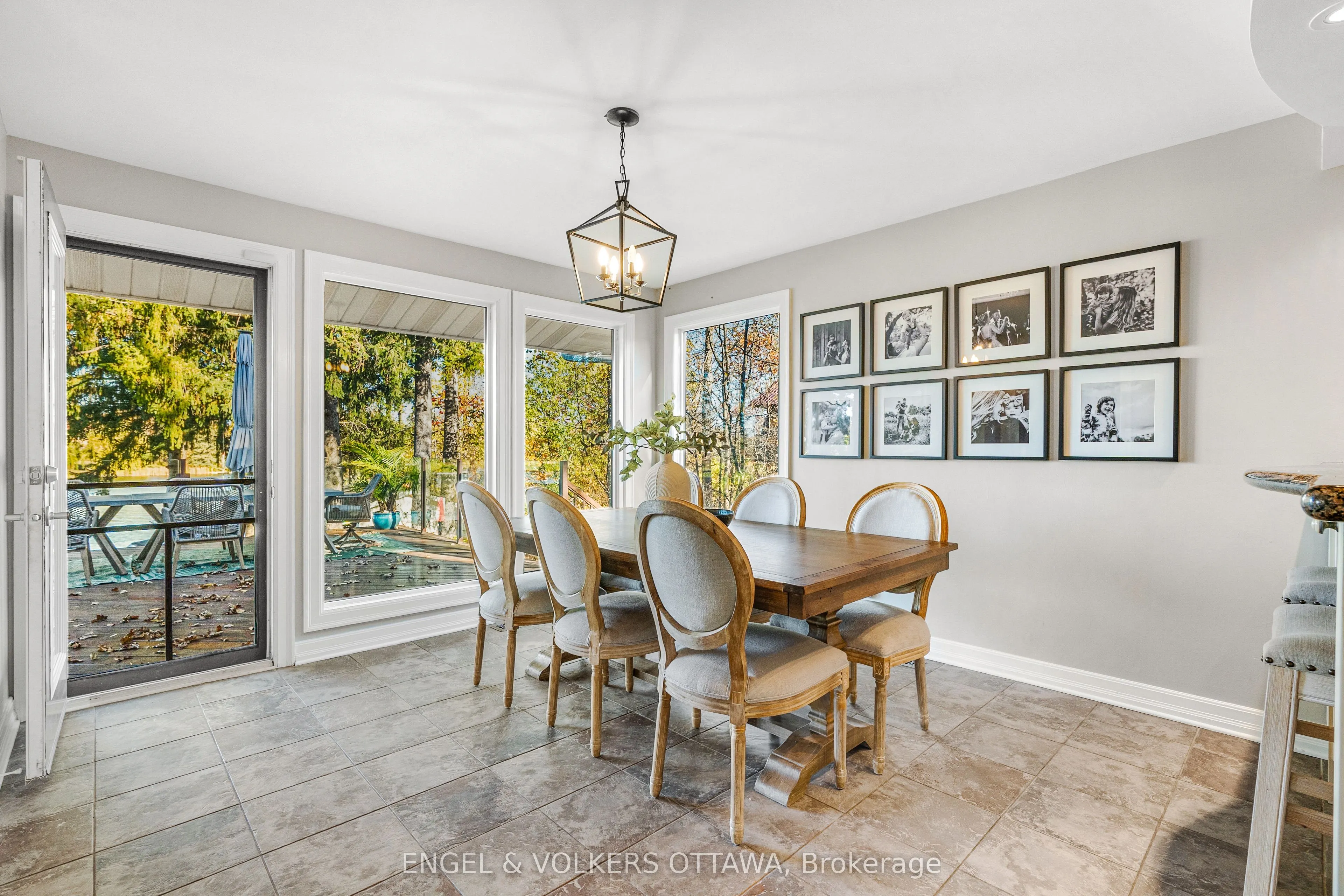1073 Island View Drive