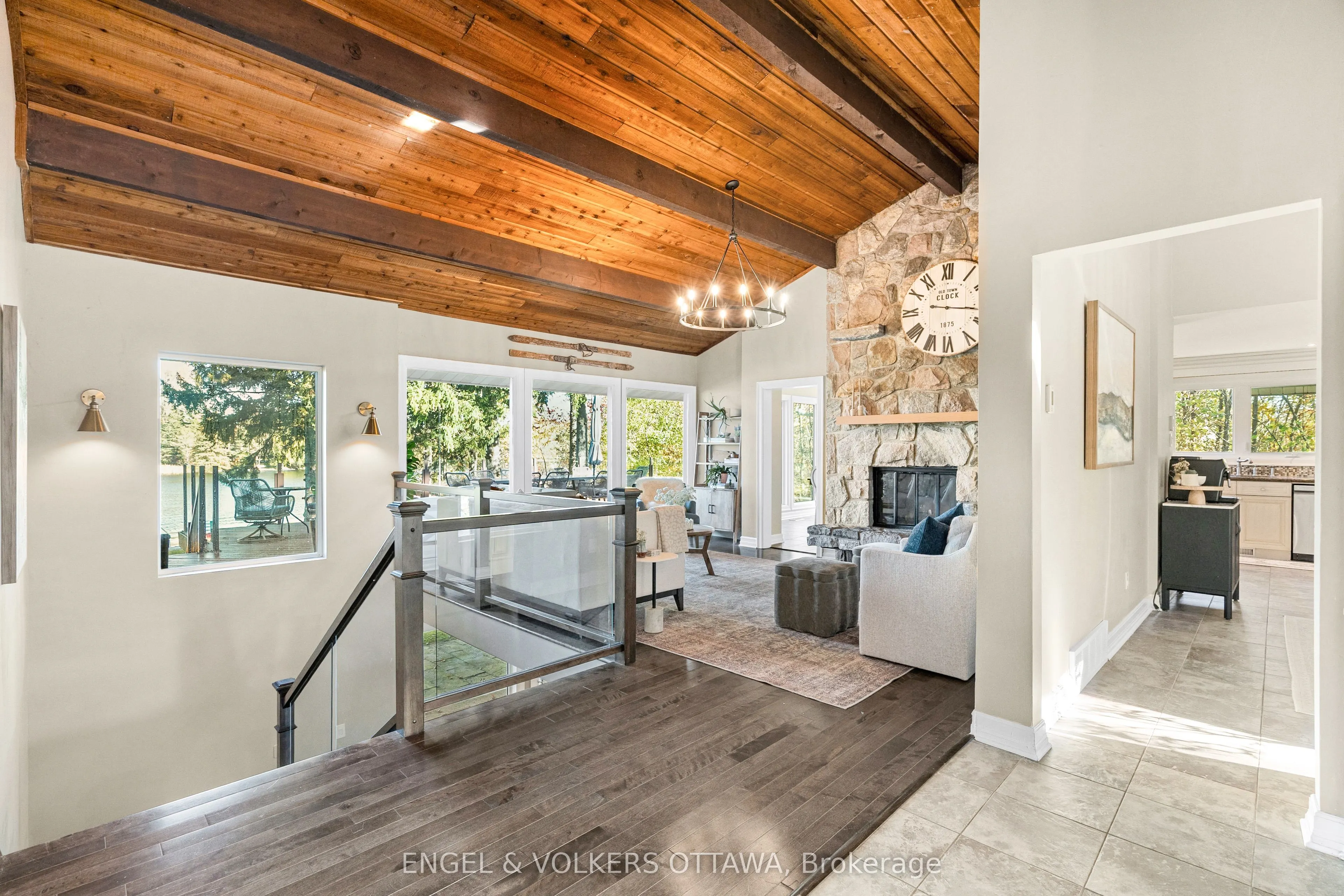 1073 Island View Drive