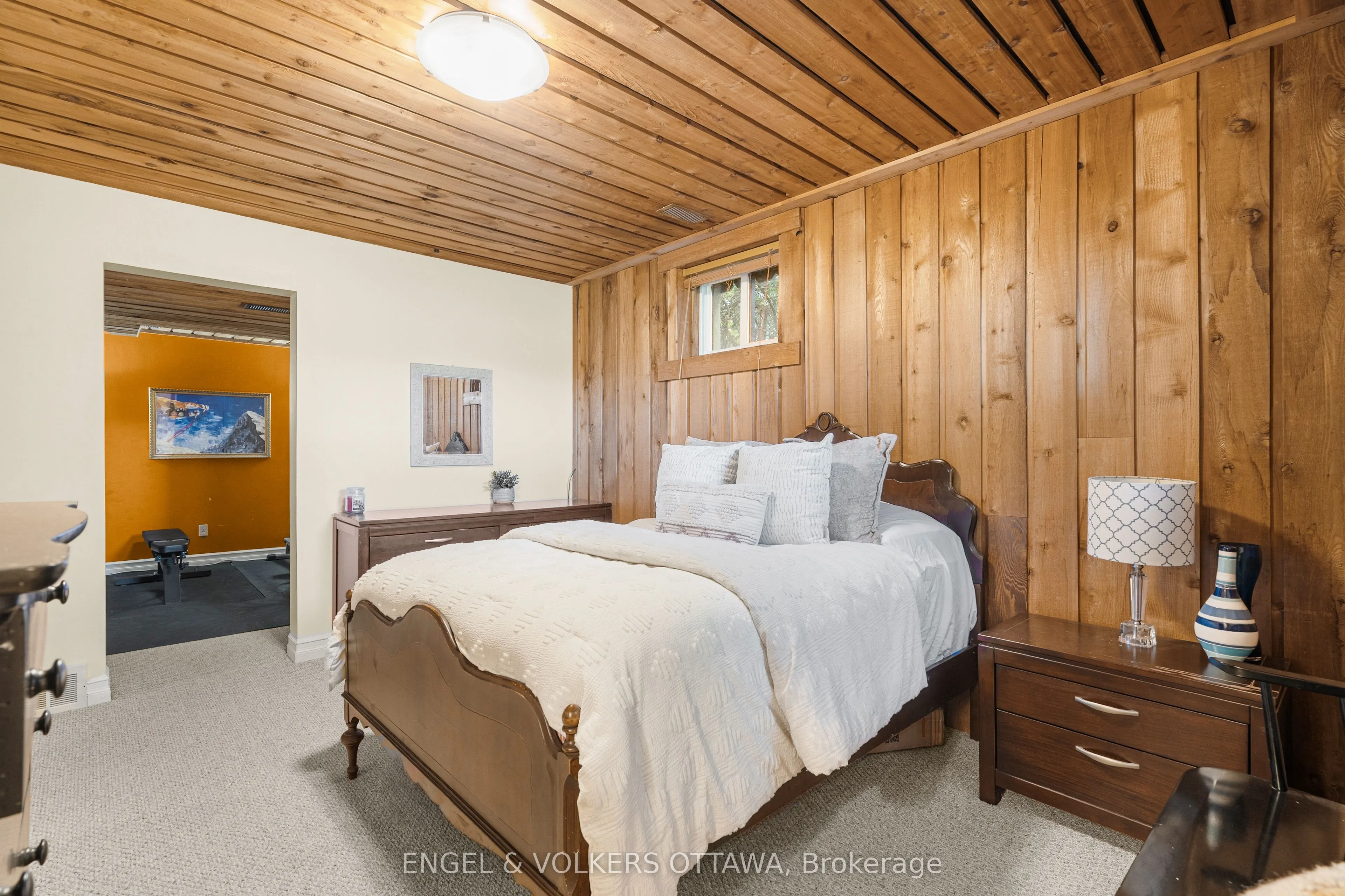 1073 Island View Drive