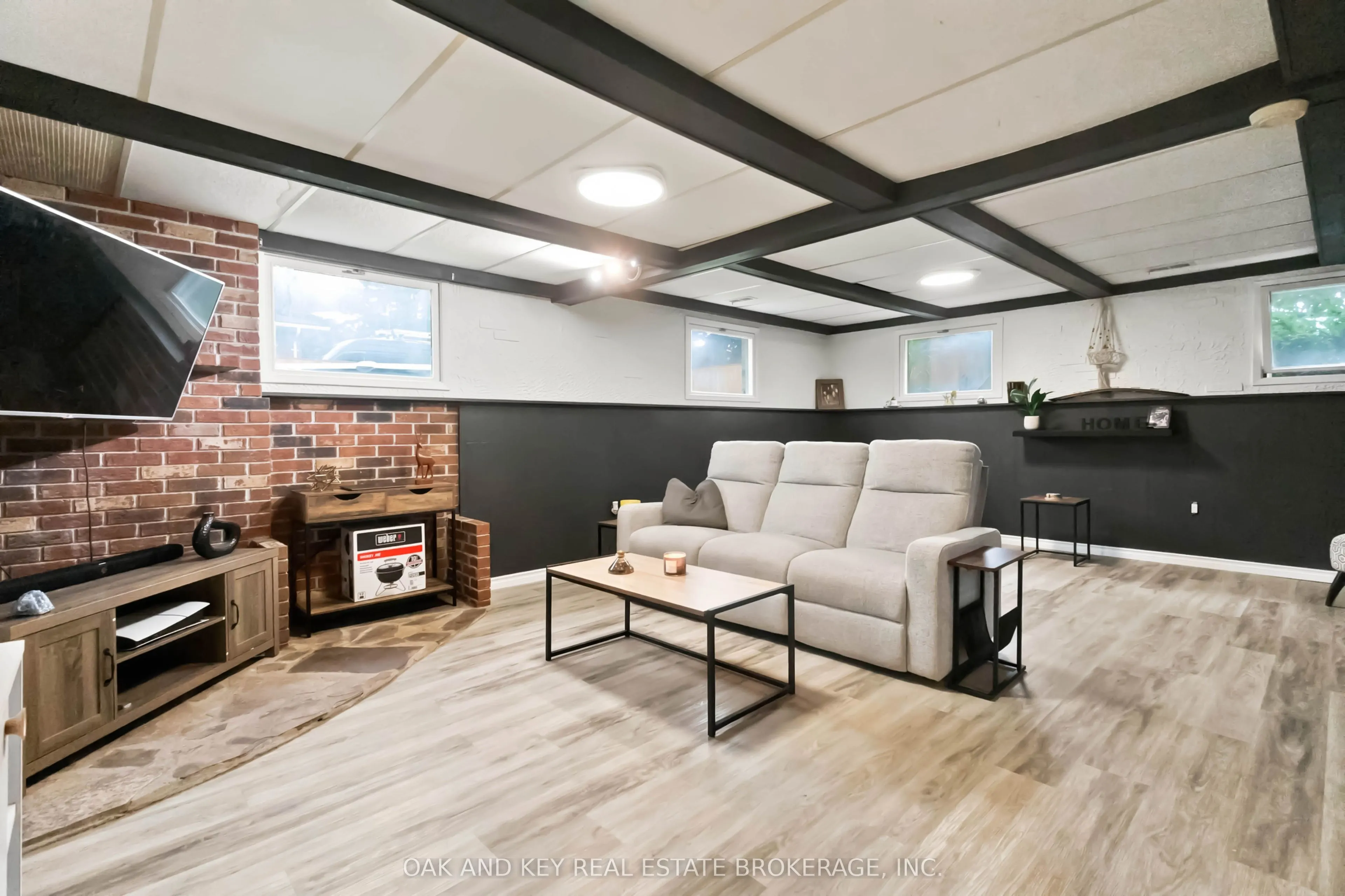 1 Vanier Place