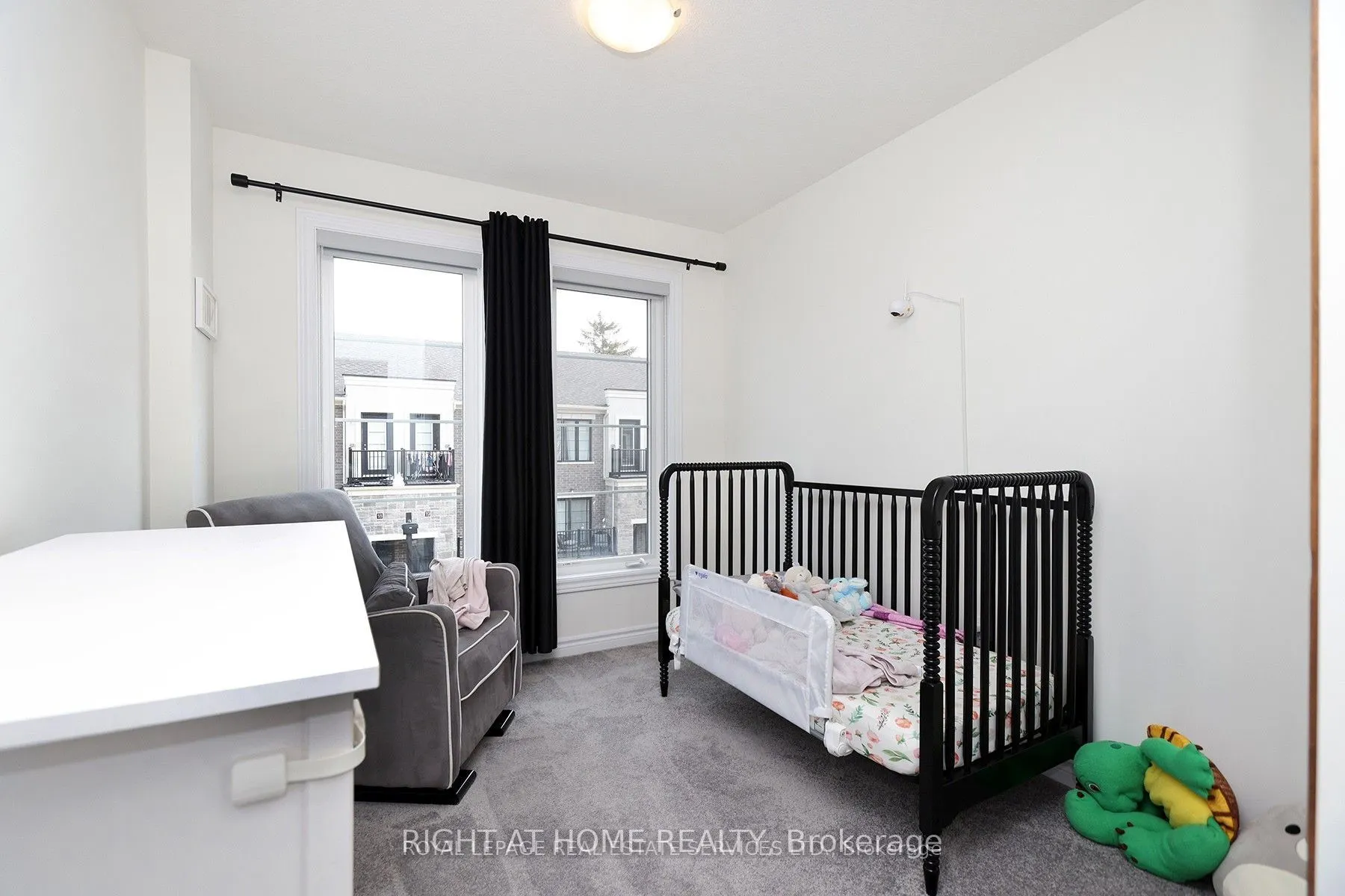 383 Dundas Street E #40