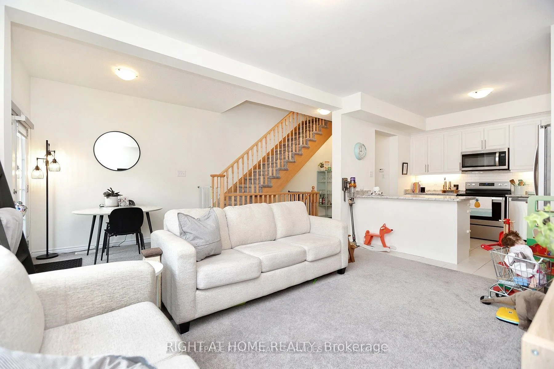383 Dundas Street E #40