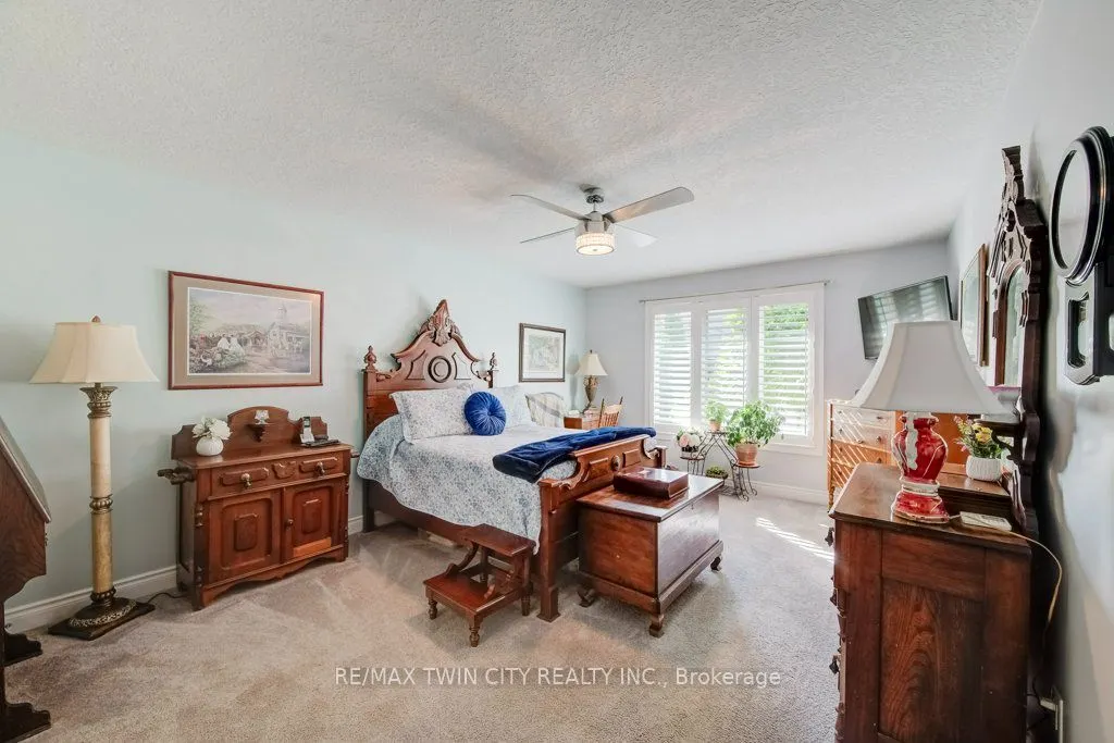 27 Coral Gables Crescent