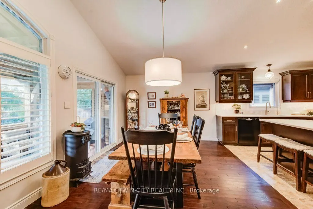 27 Coral Gables Crescent