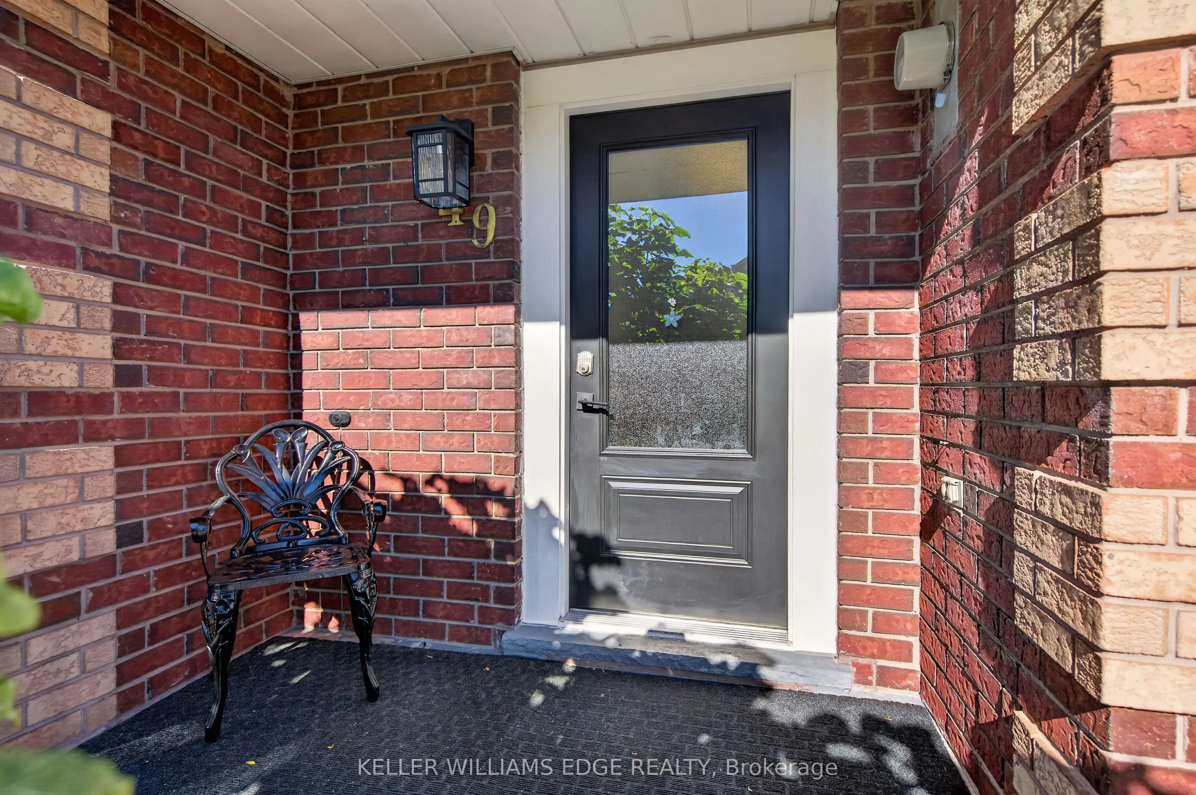 149 Essling Avenue