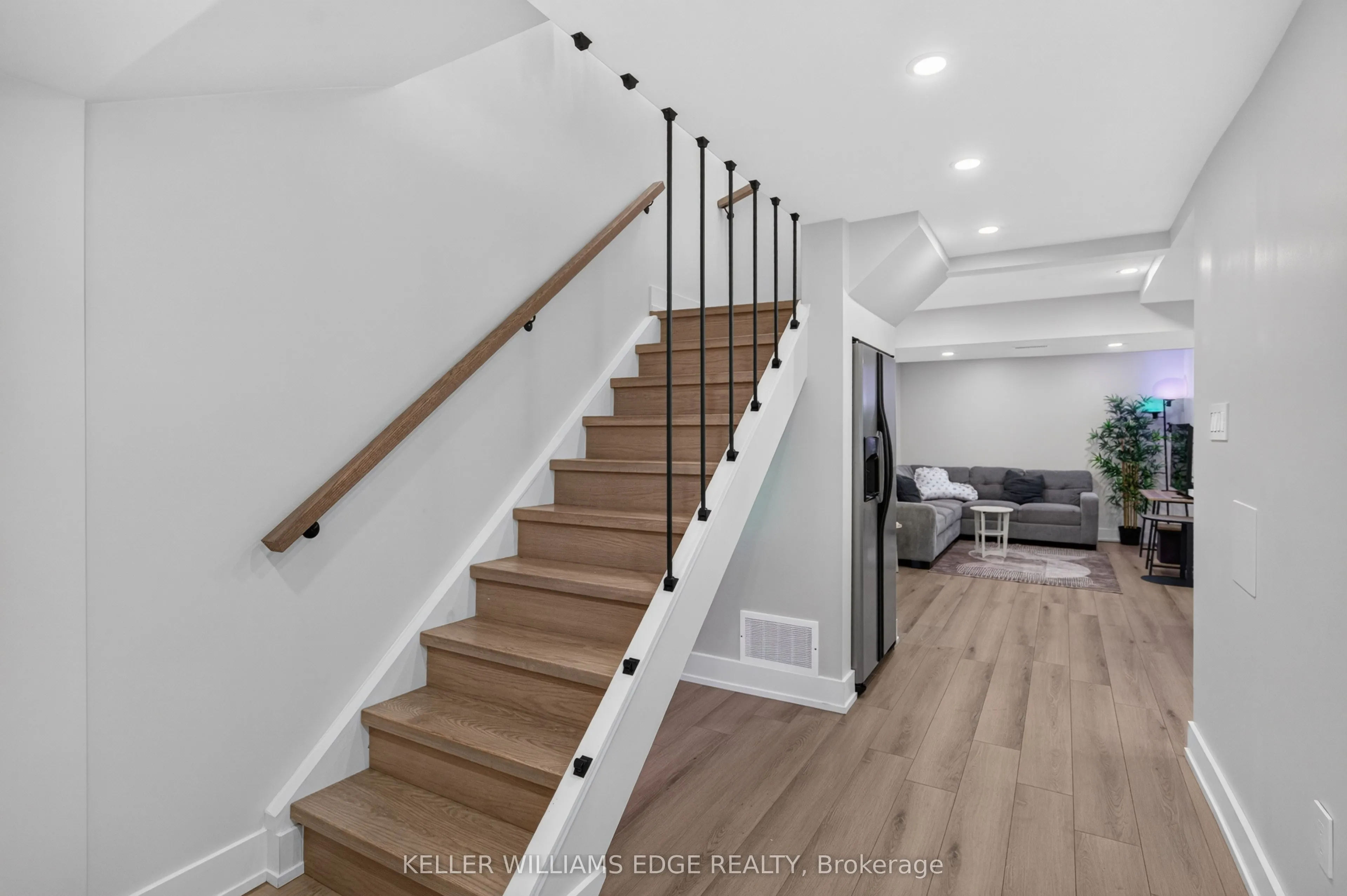 149 Essling Avenue