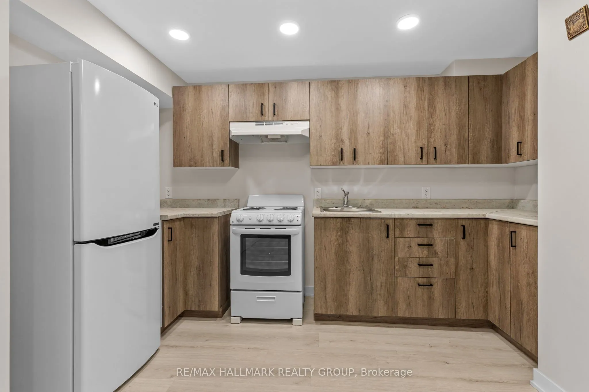 5 Rayburn Street