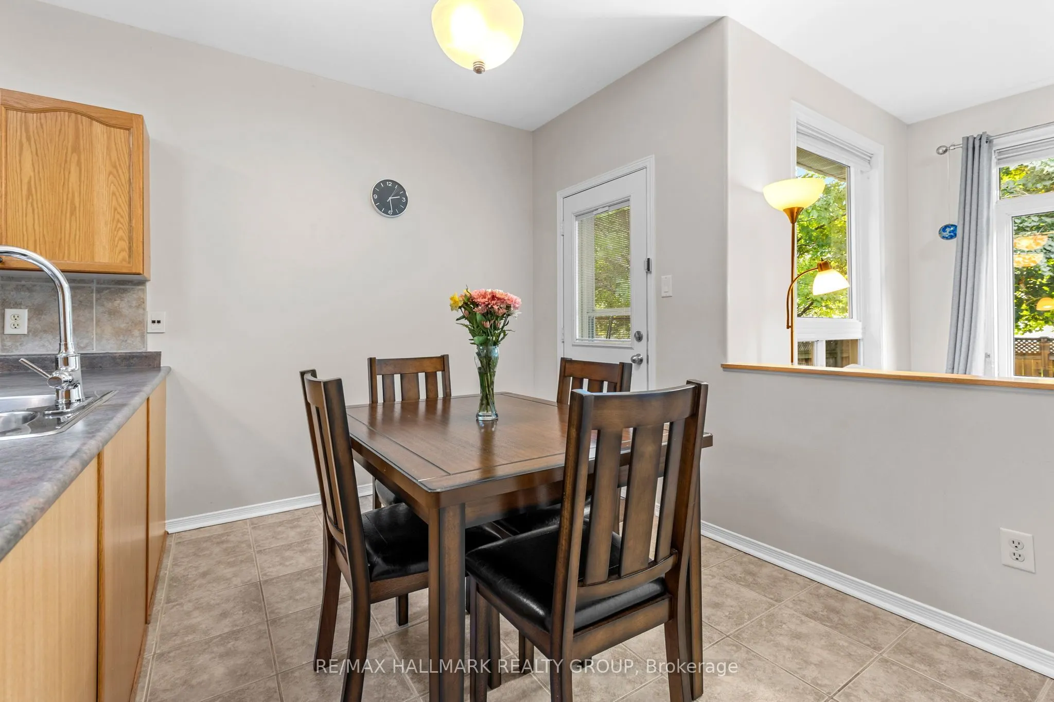 5 Rayburn Street