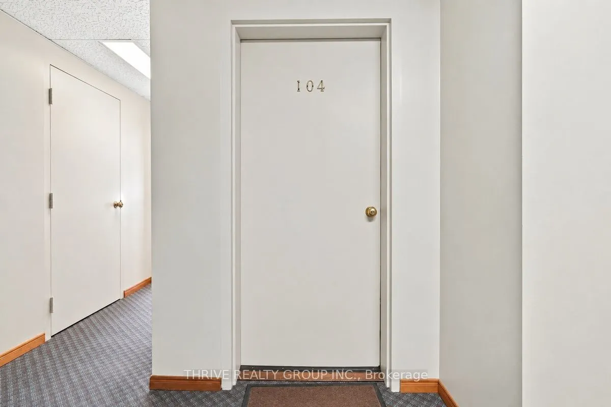 8 Lake Road #104