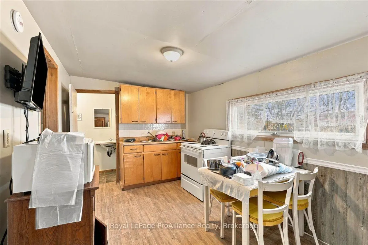 1005 Marble Lake Road