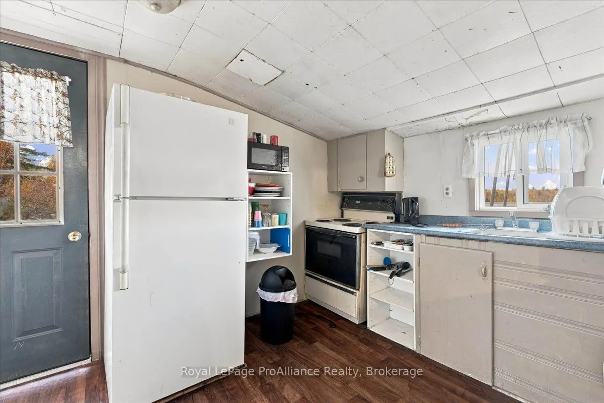 1005 Marble Lake Road