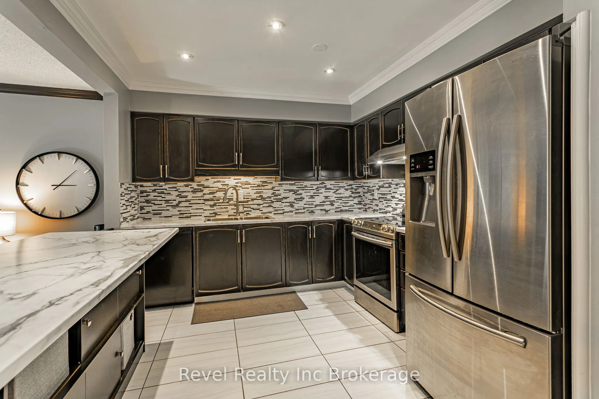 9 Ailsa Place #11