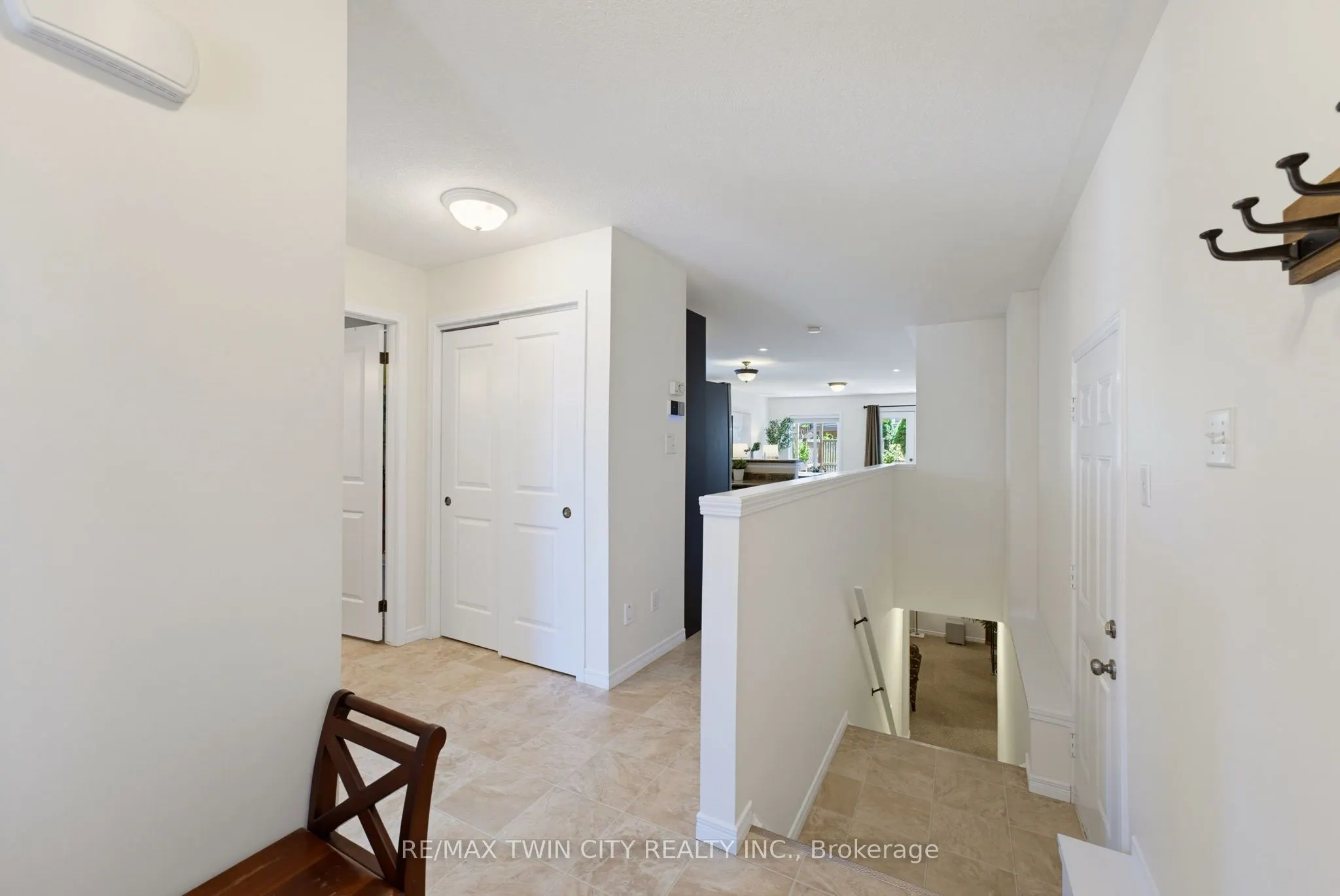 934 Zeller Crescent
