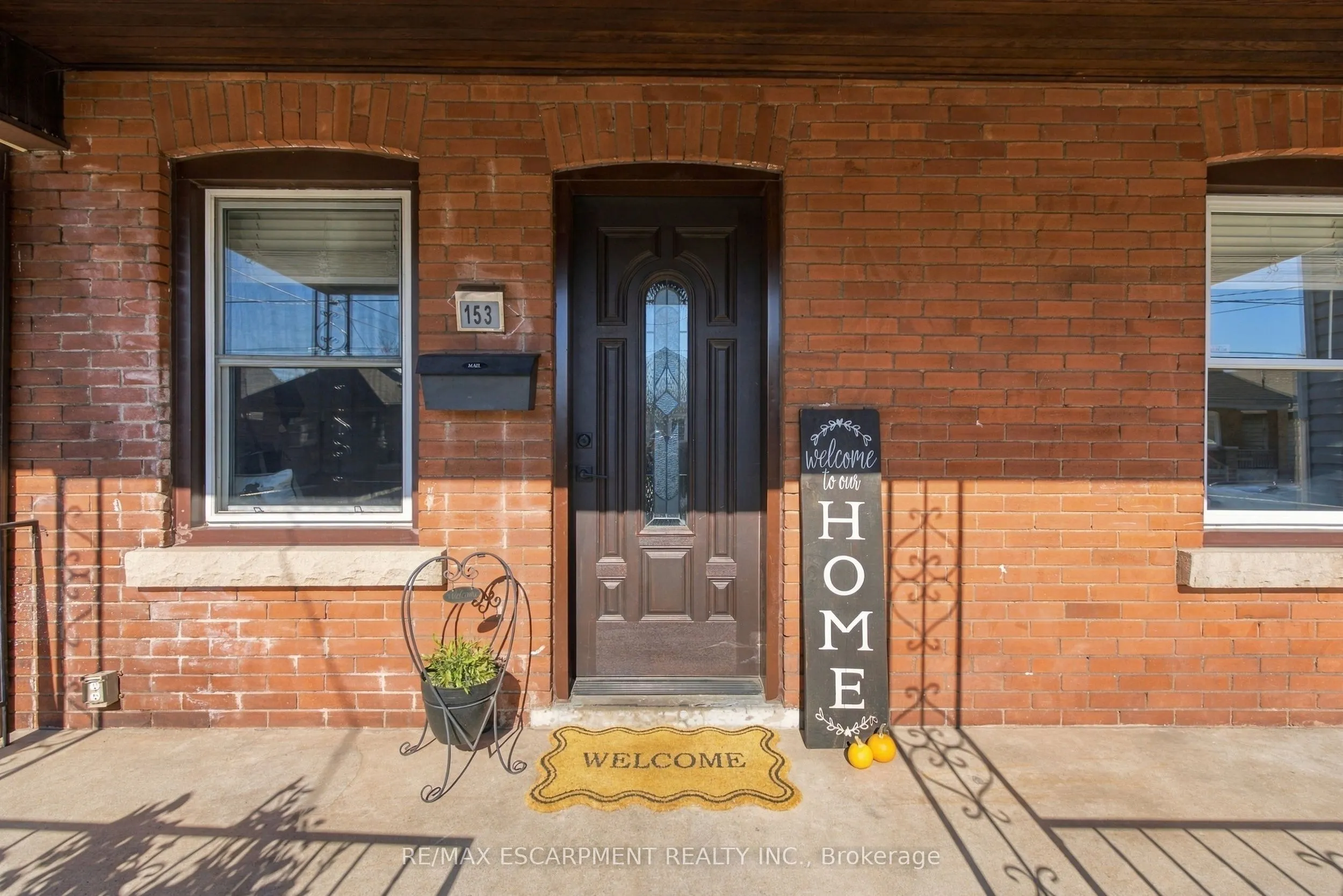 153 Albany Avenue