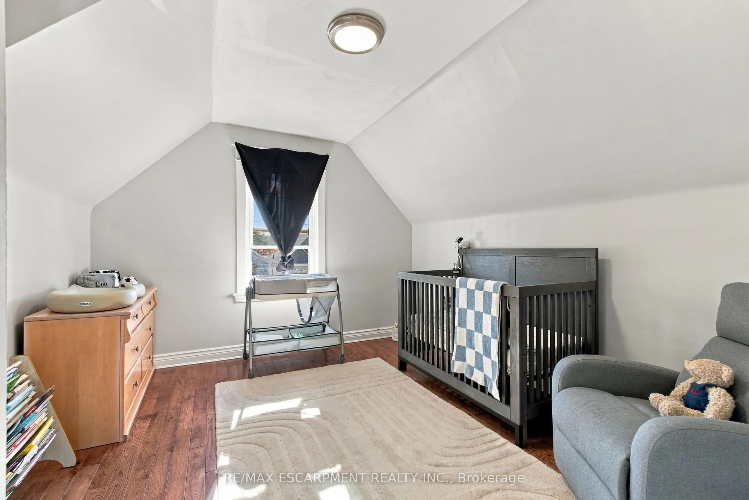 153 Albany Avenue
