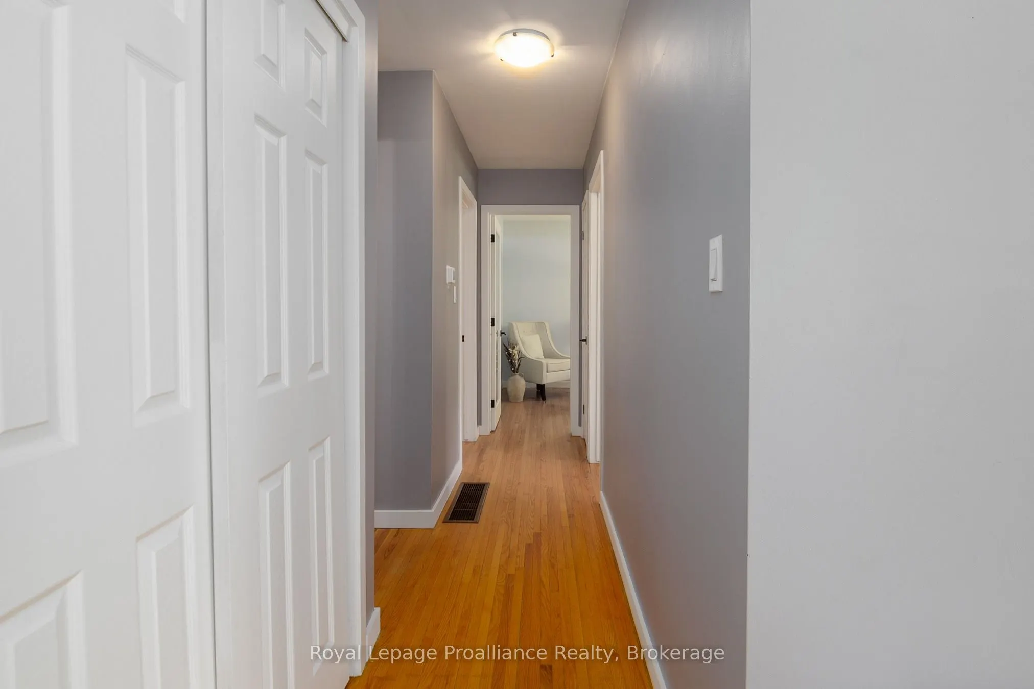 112 Prospect Hill