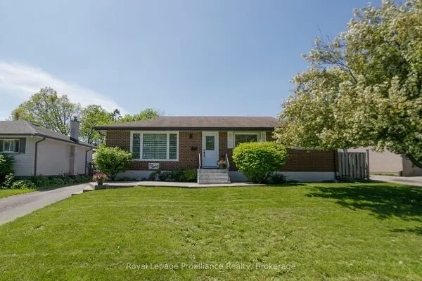 112 Prospect Hill