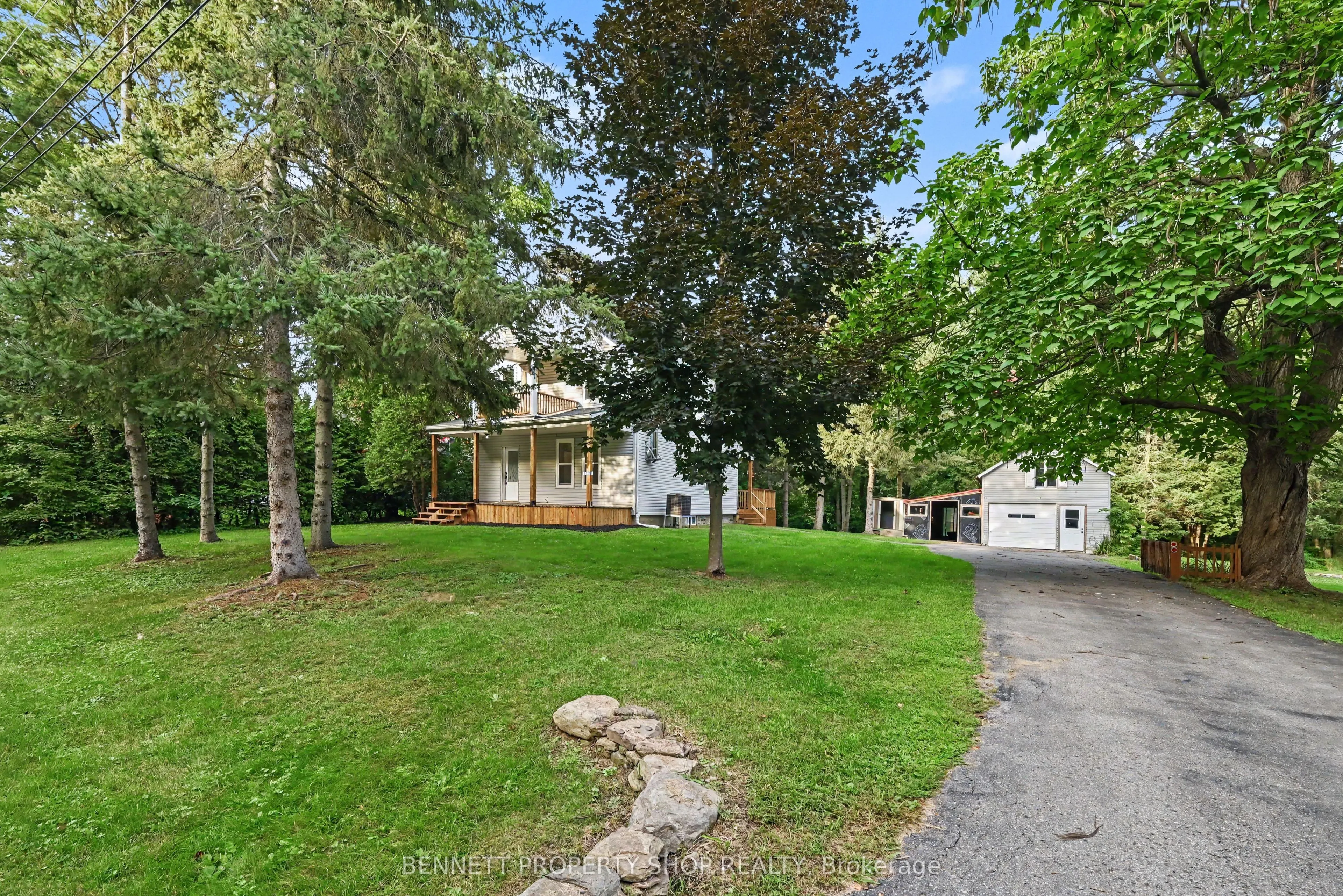 6107 3rd Line Road
