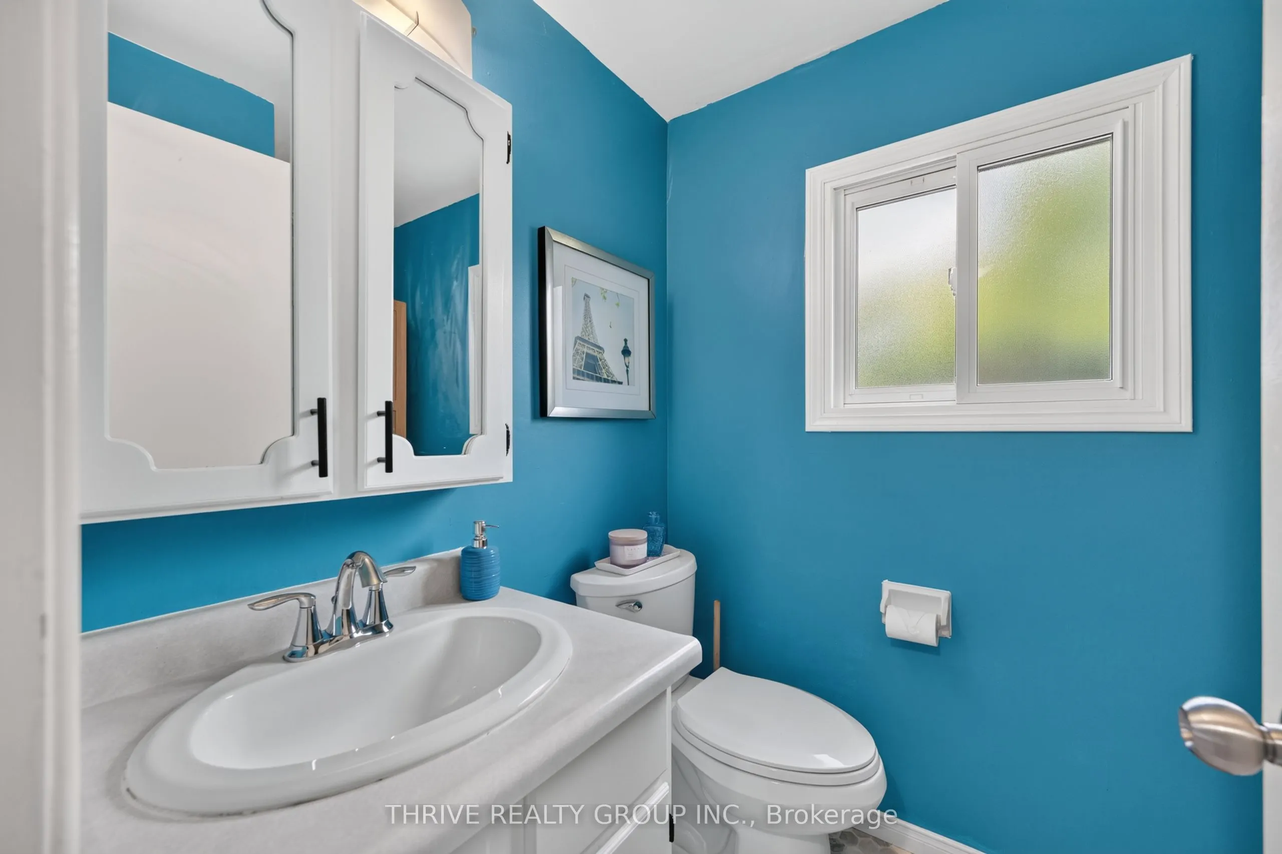 300 Sandringham Crescent #34