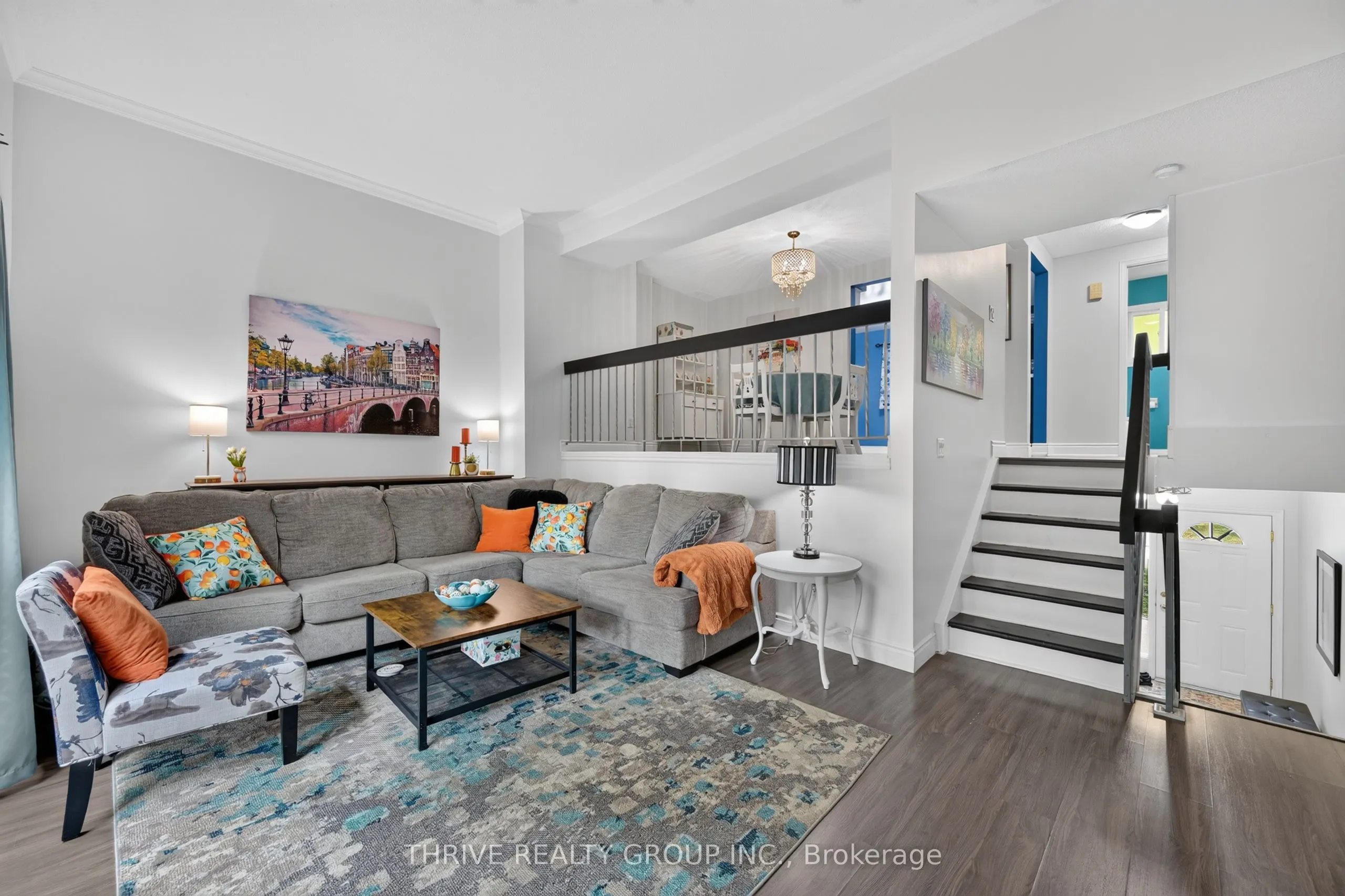 300 Sandringham Crescent #34