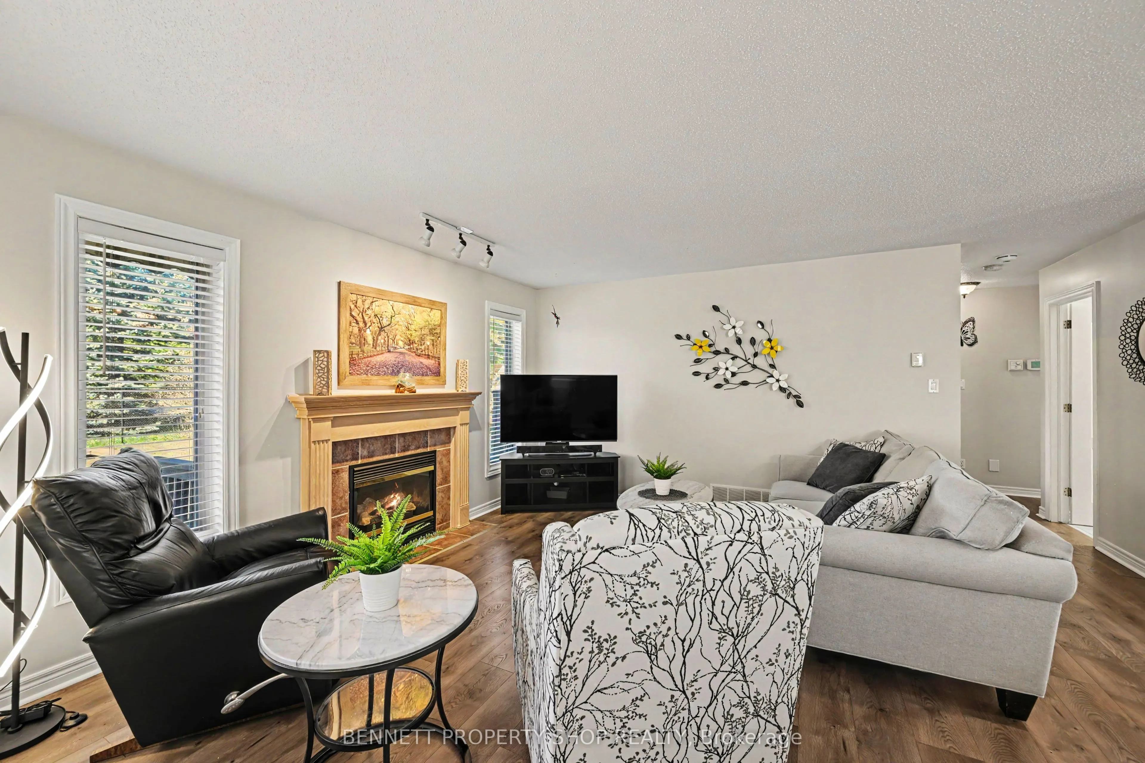 33 Prime Place