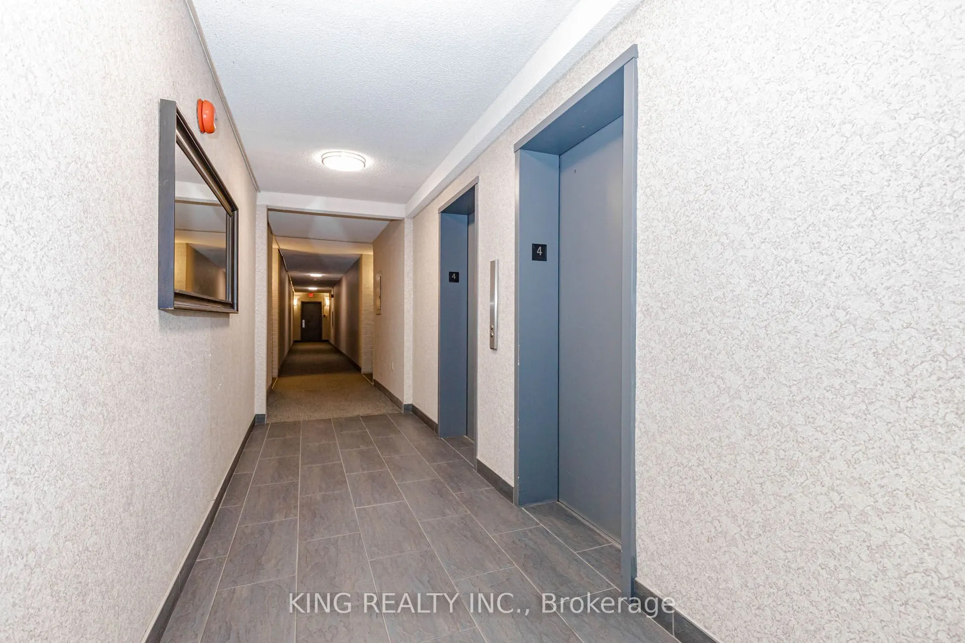 1964 Main Street #407