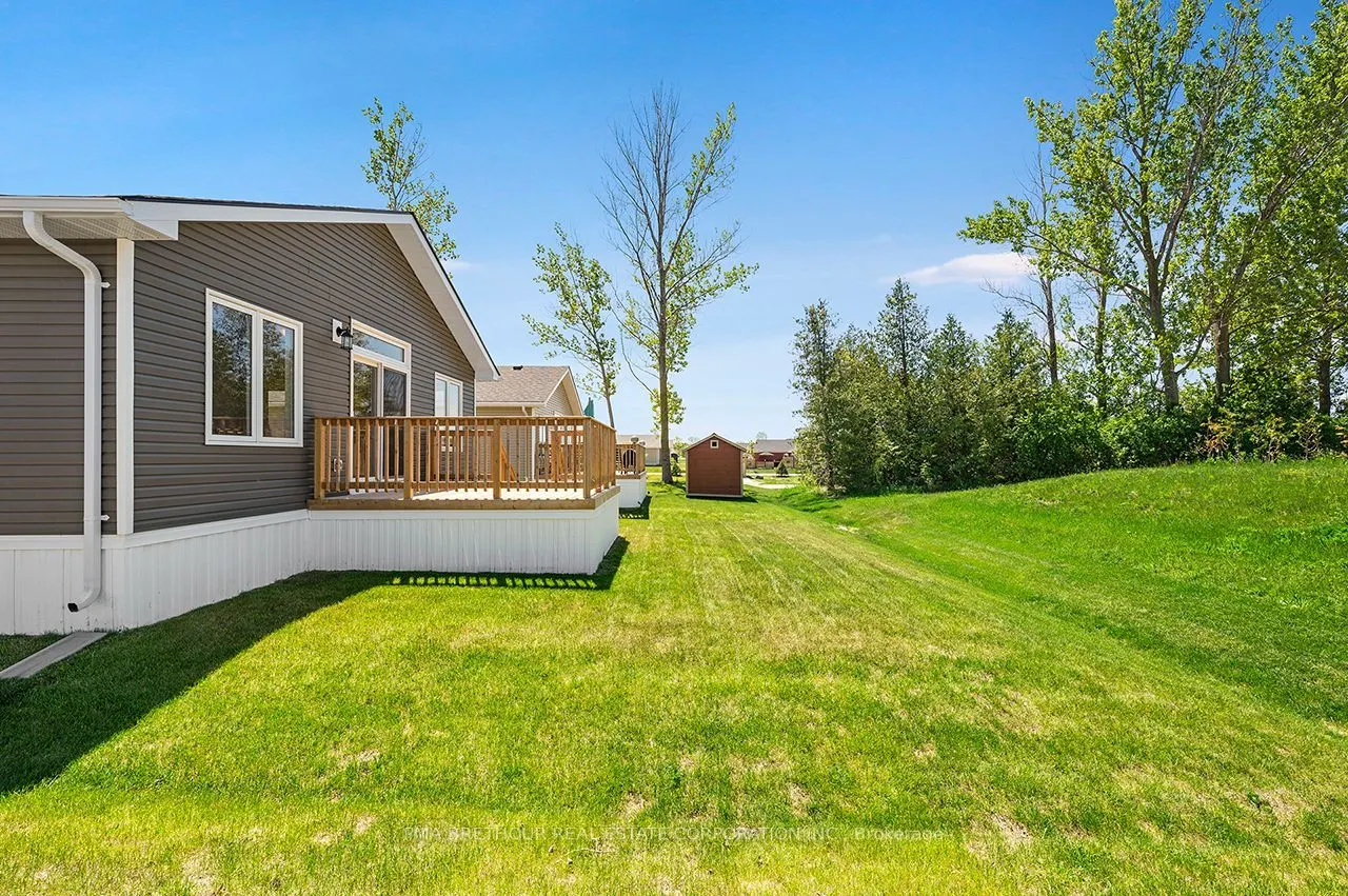21 Bluffs View Boulevard