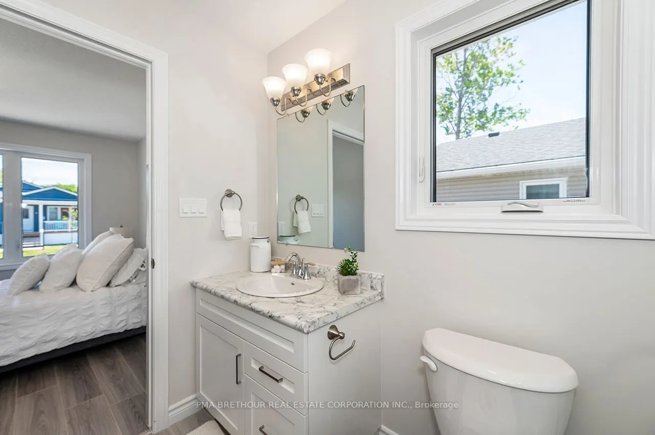 21 Bluffs View Boulevard