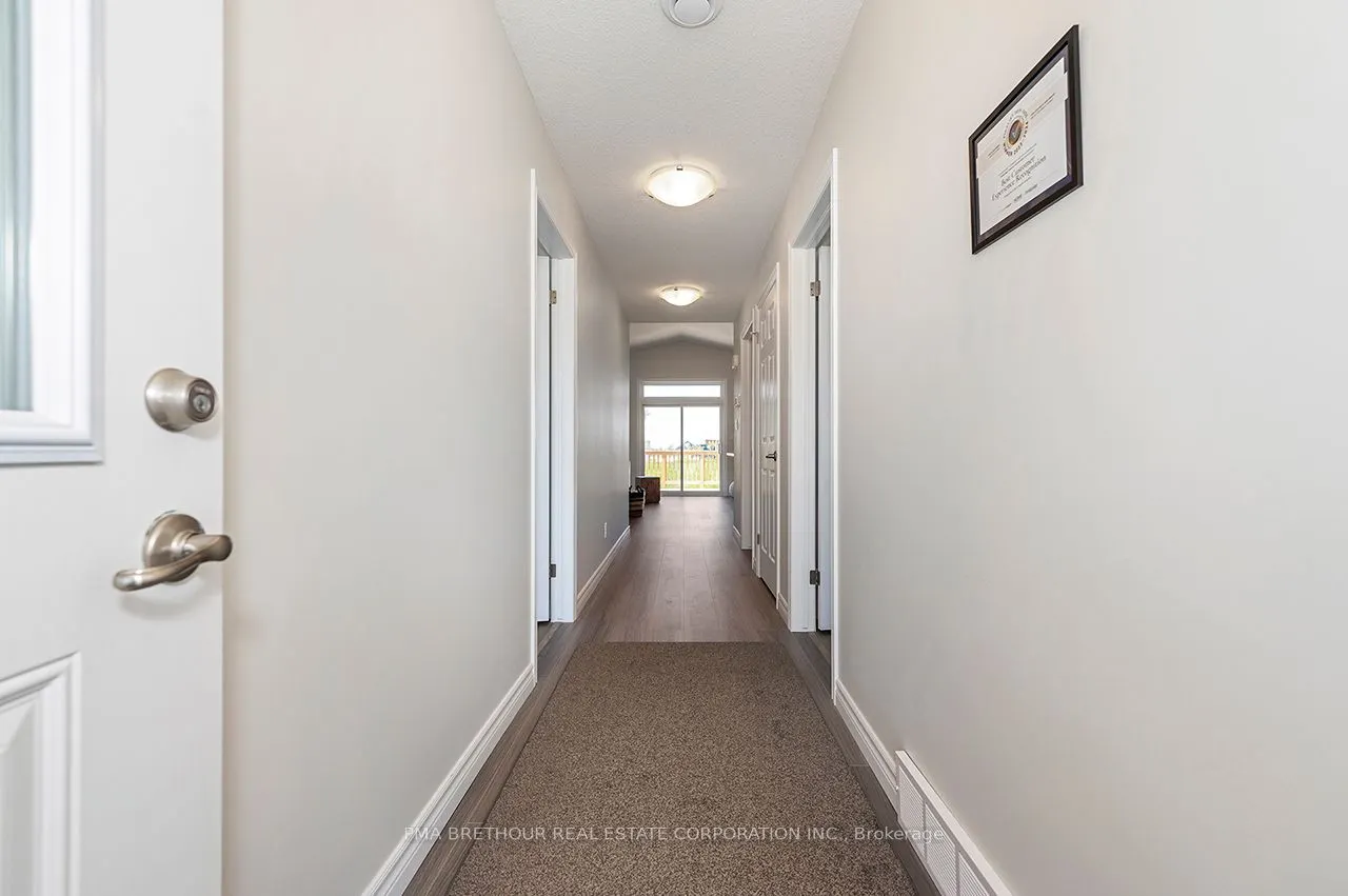 21 Bluffs View Boulevard