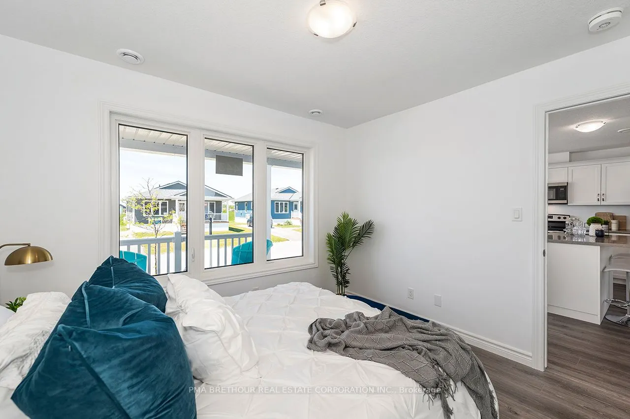 20 Bluffs View Boulevard
