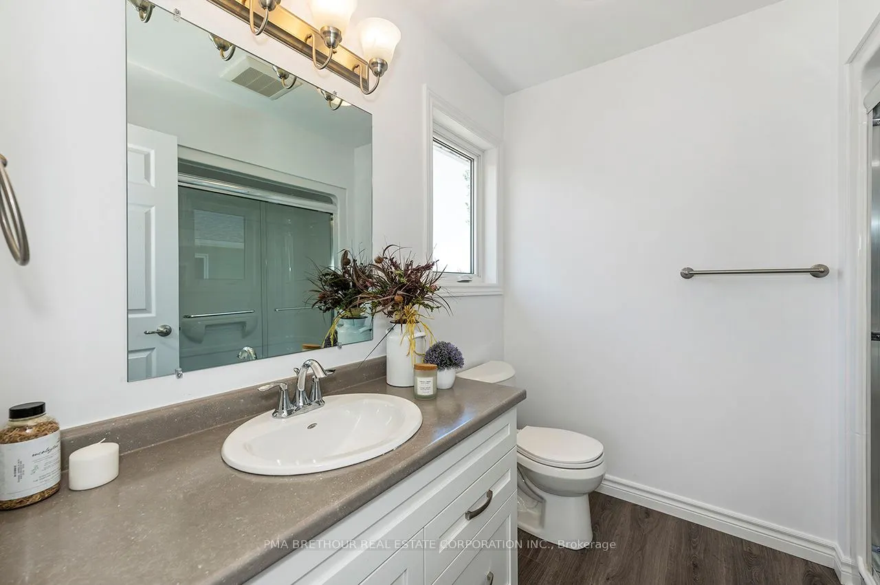 20 Bluffs View Boulevard