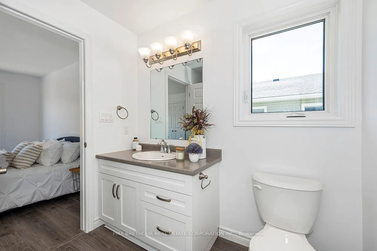 20 Bluffs View Boulevard