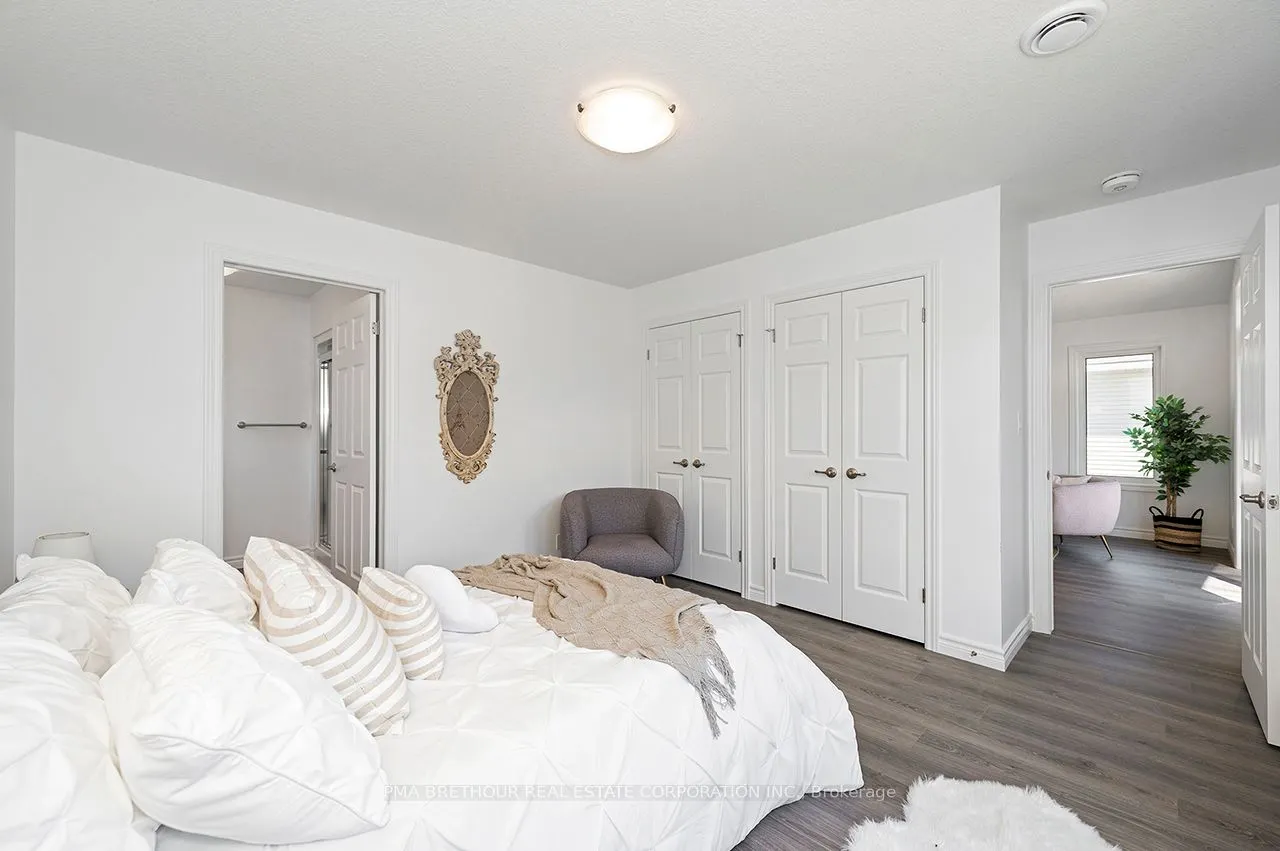 20 Bluffs View Boulevard