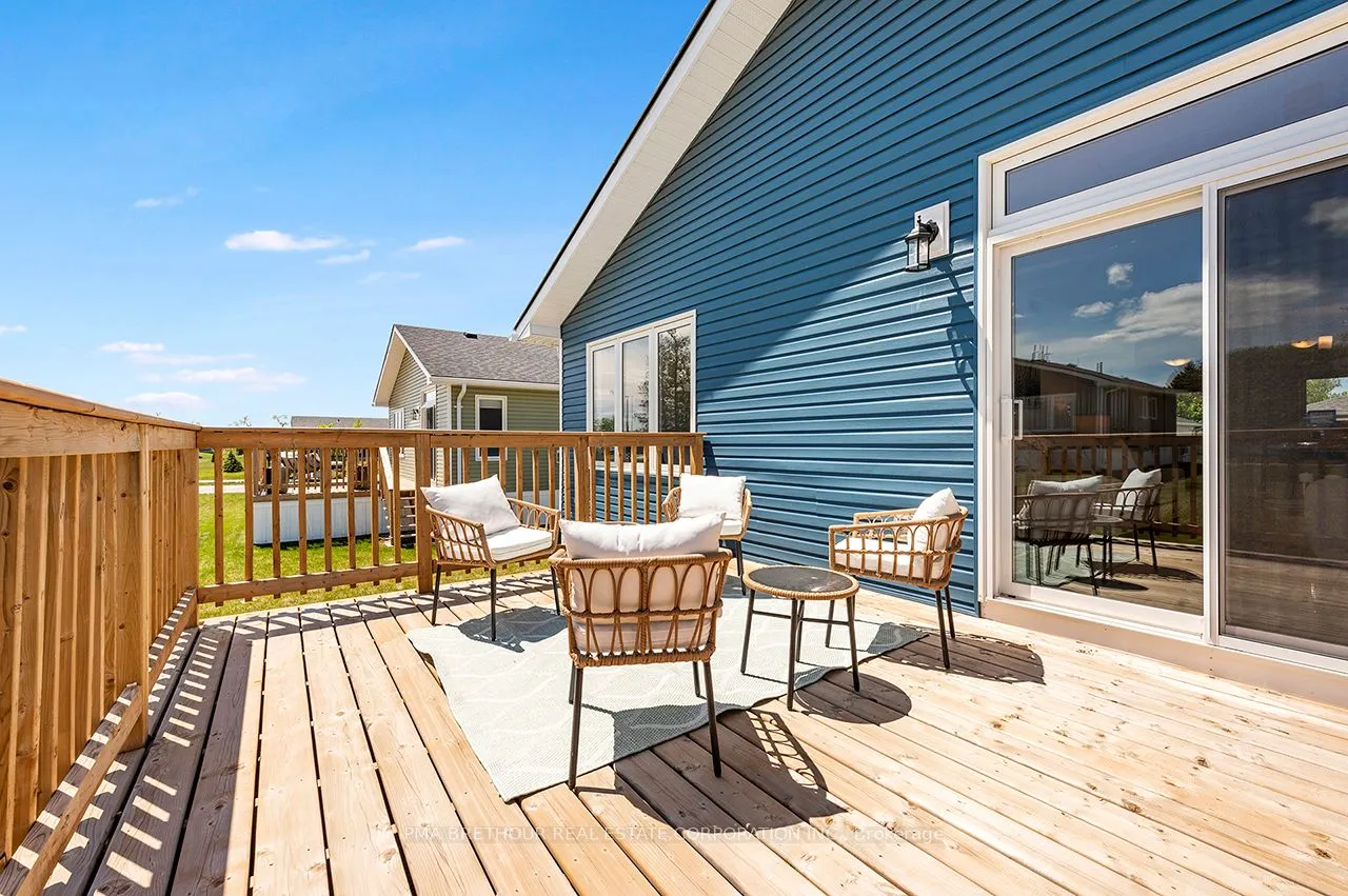 20 Bluffs View Boulevard