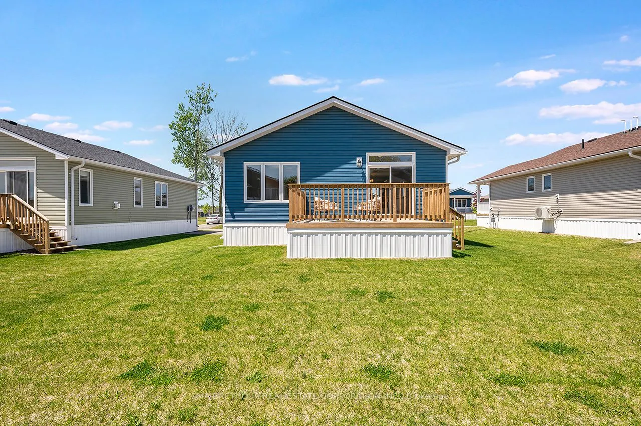 20 Bluffs View Boulevard
