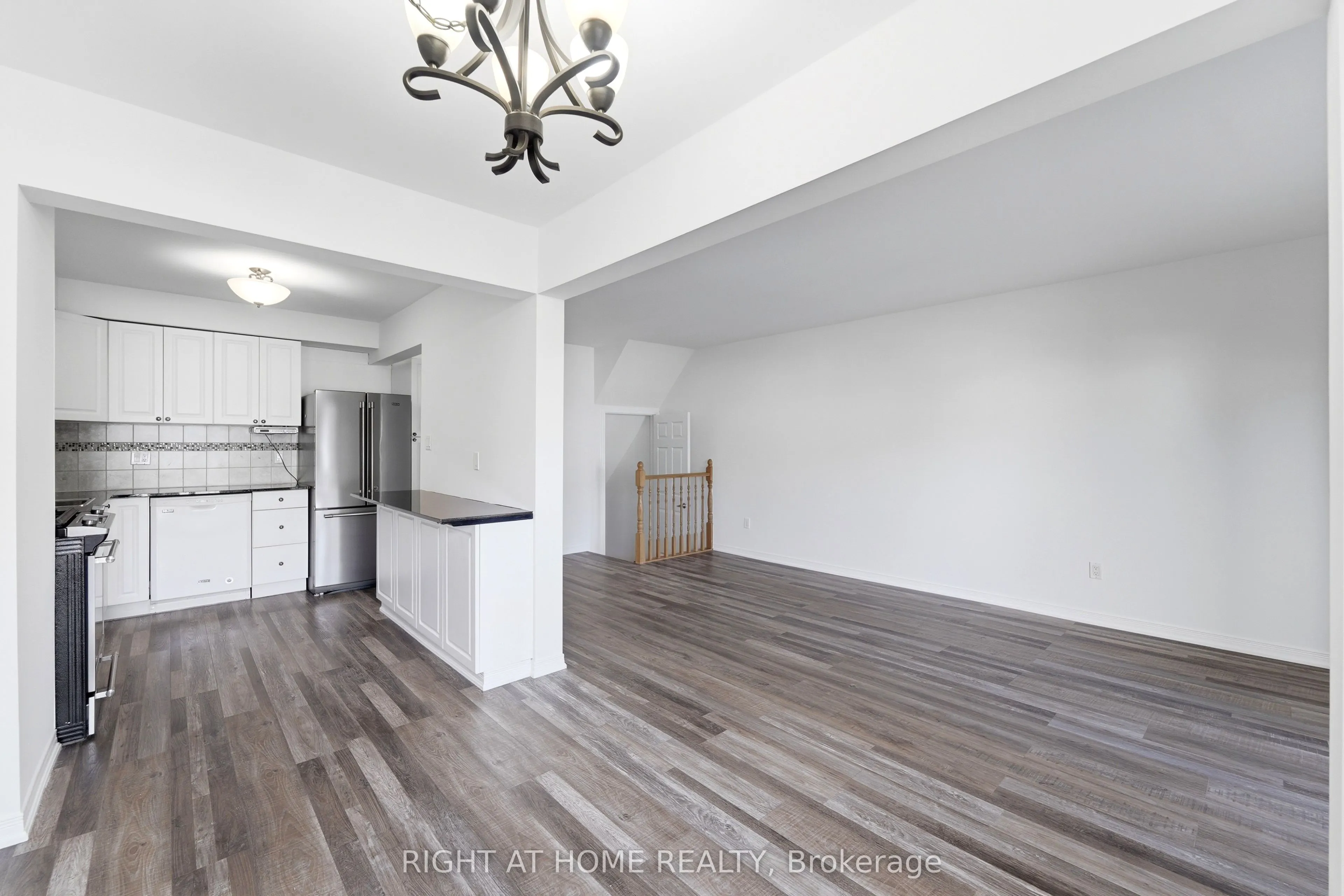 591 Eighth E #13