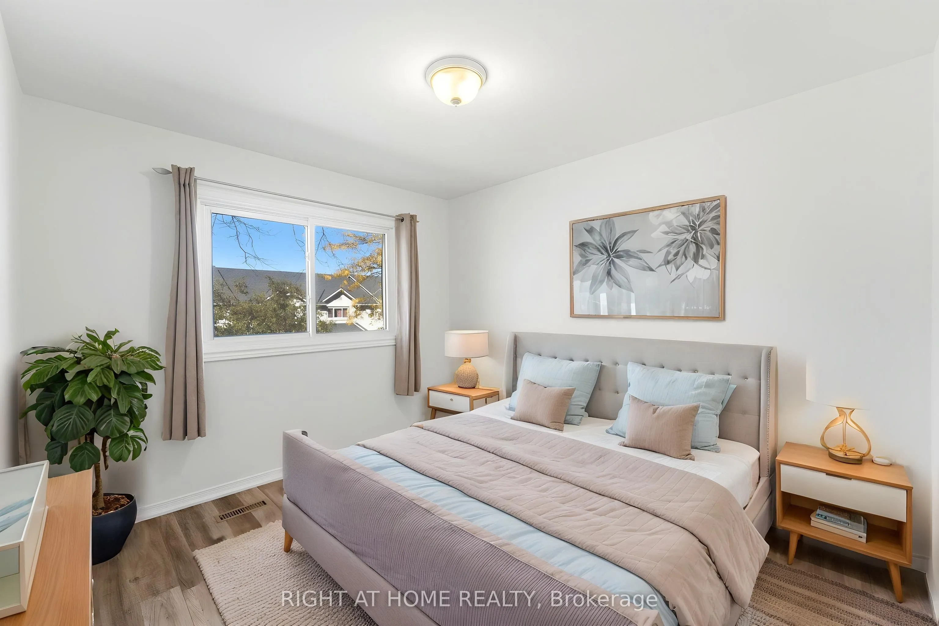 591 Eighth E #13
