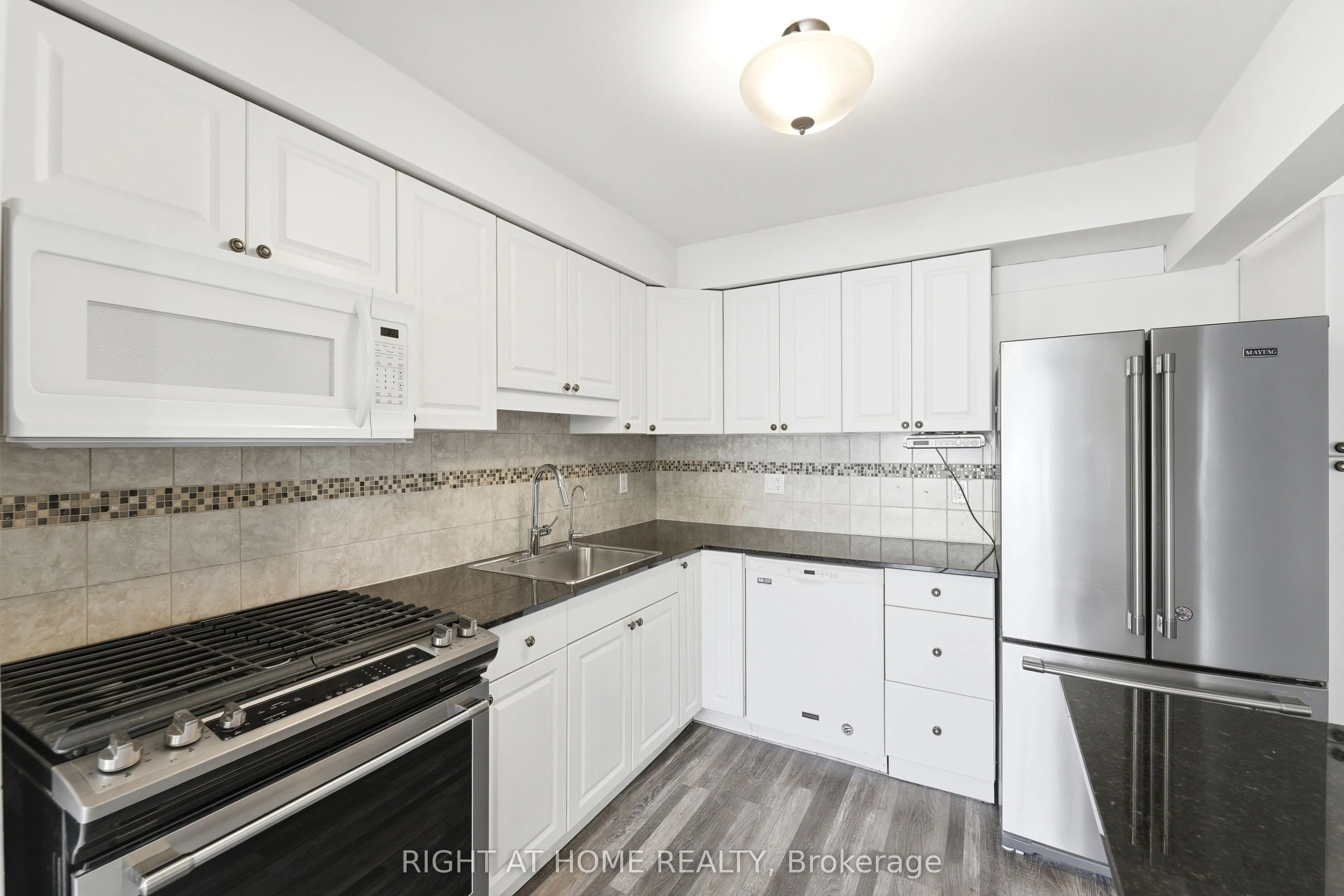 591 Eighth E #13
