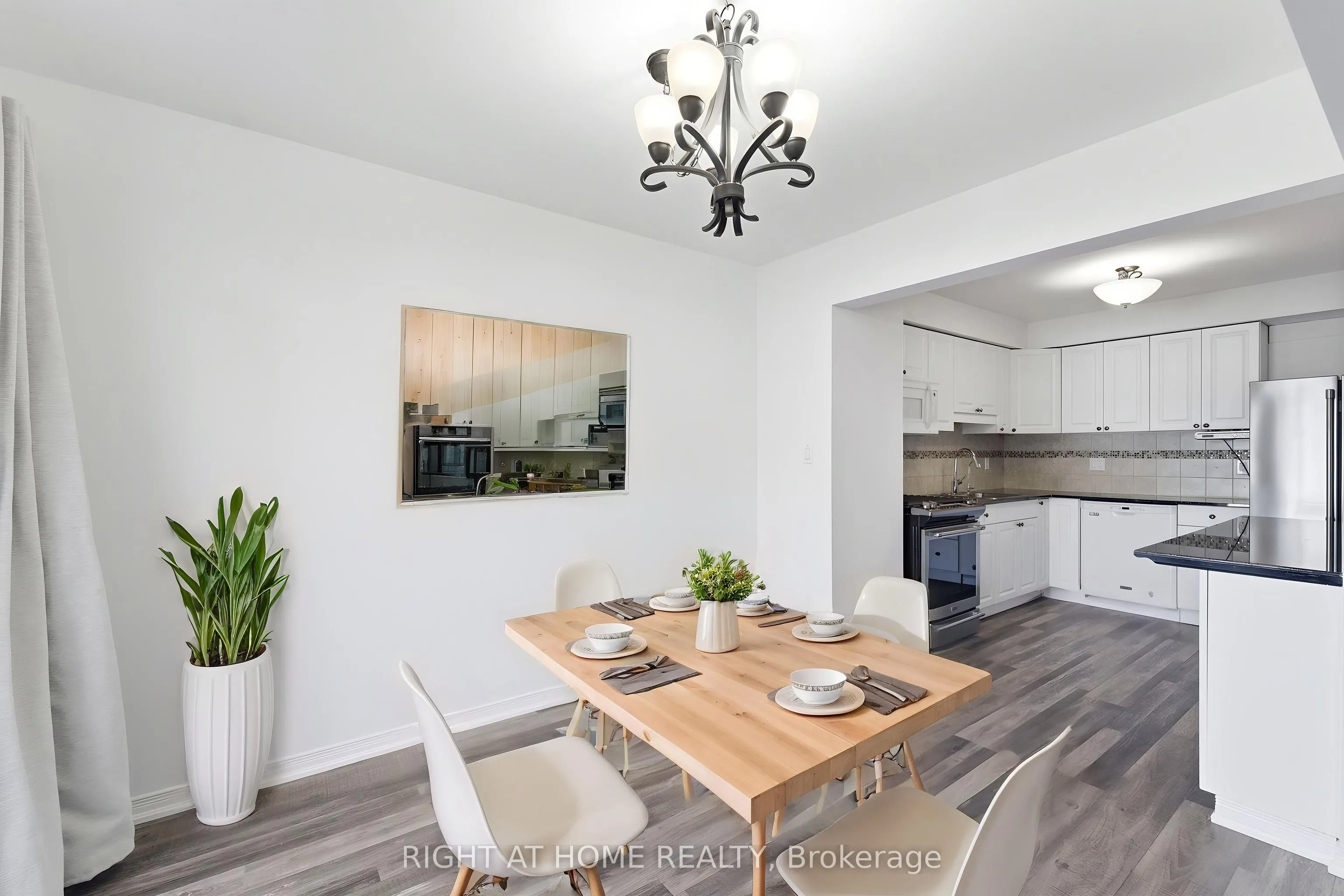 591 Eighth E #13