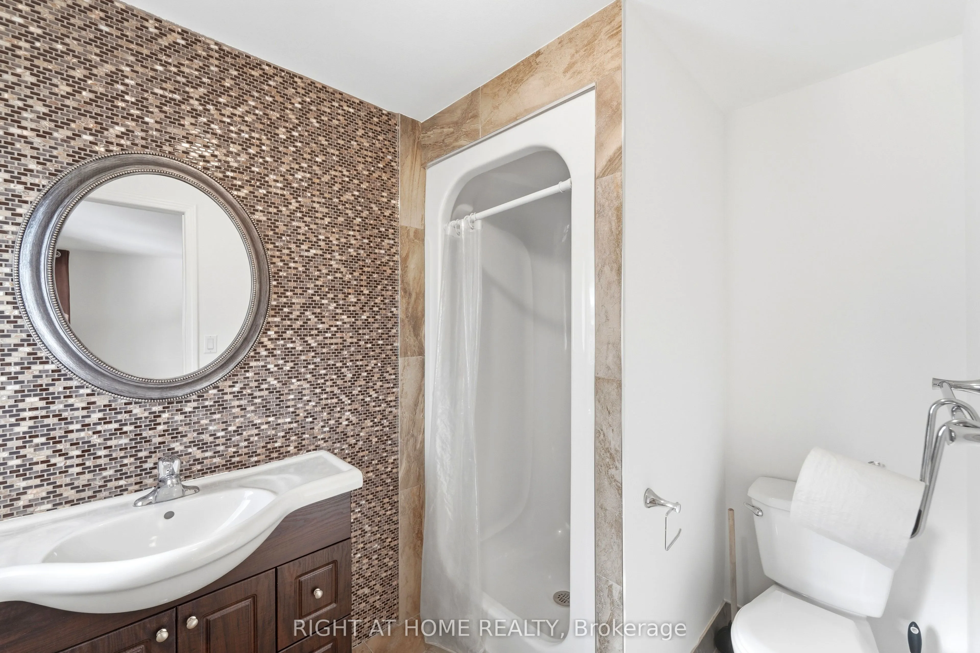 591 Eighth E #13