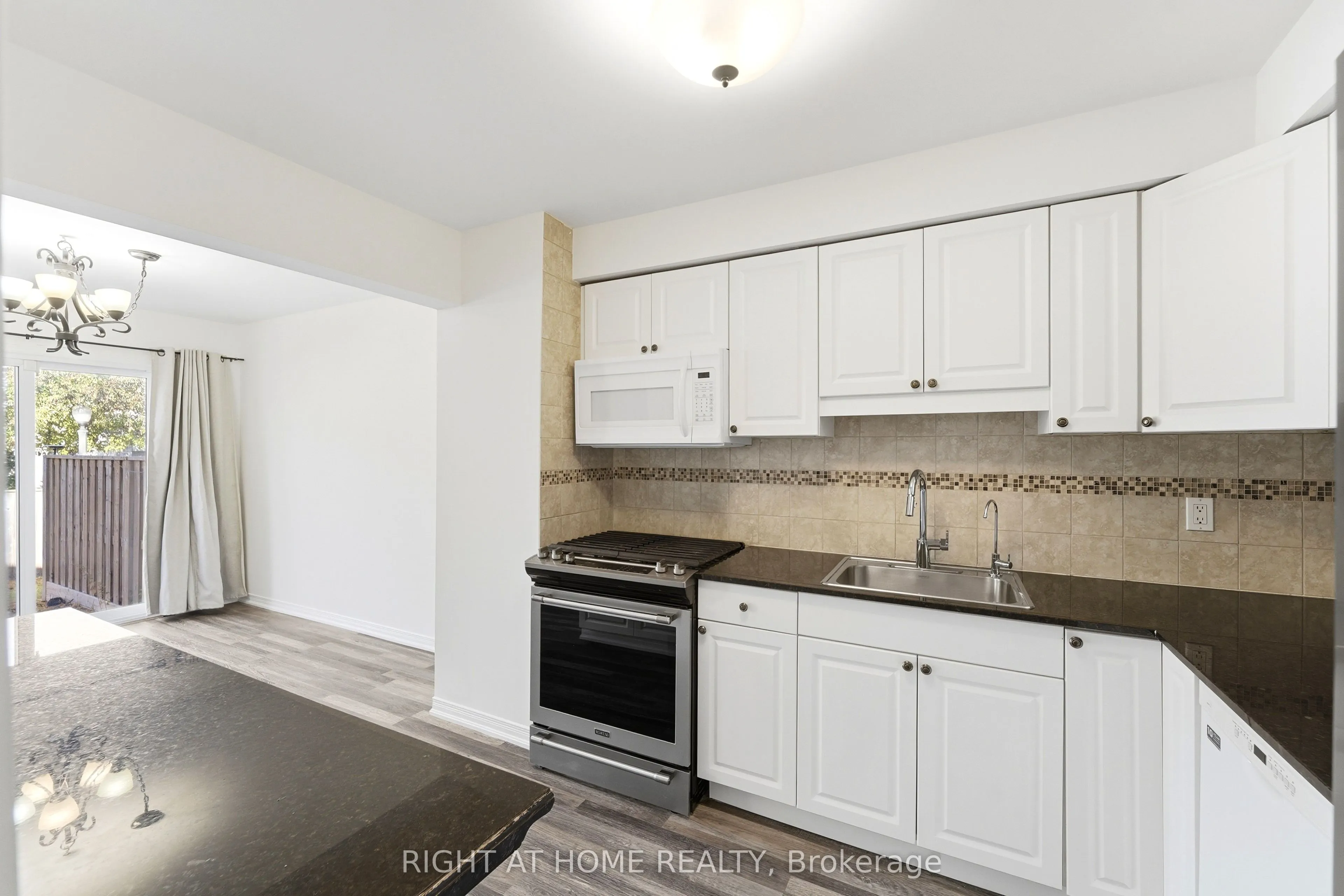 591 Eighth E #13