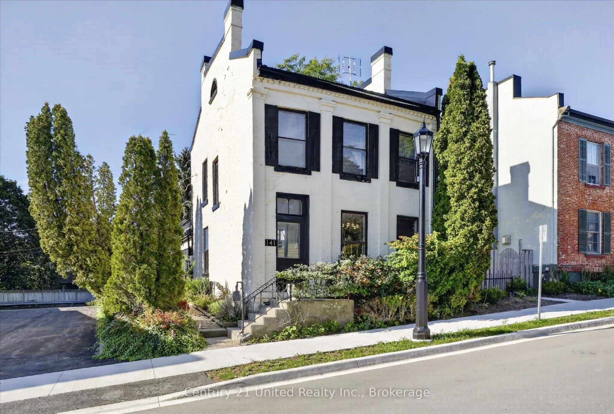 141 Walton Street